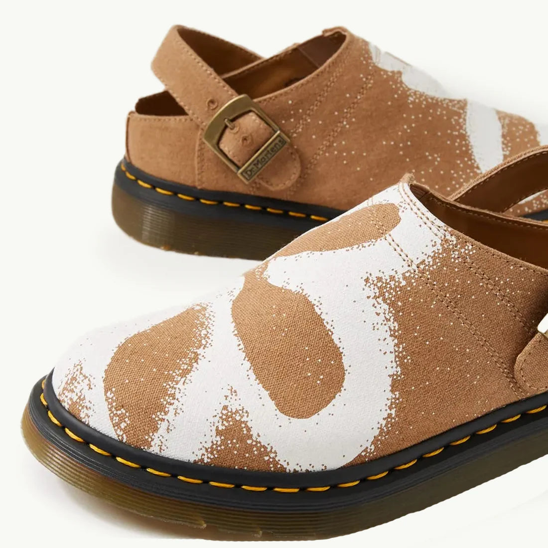 Dr. Martens Isham 'Savannah Tan'