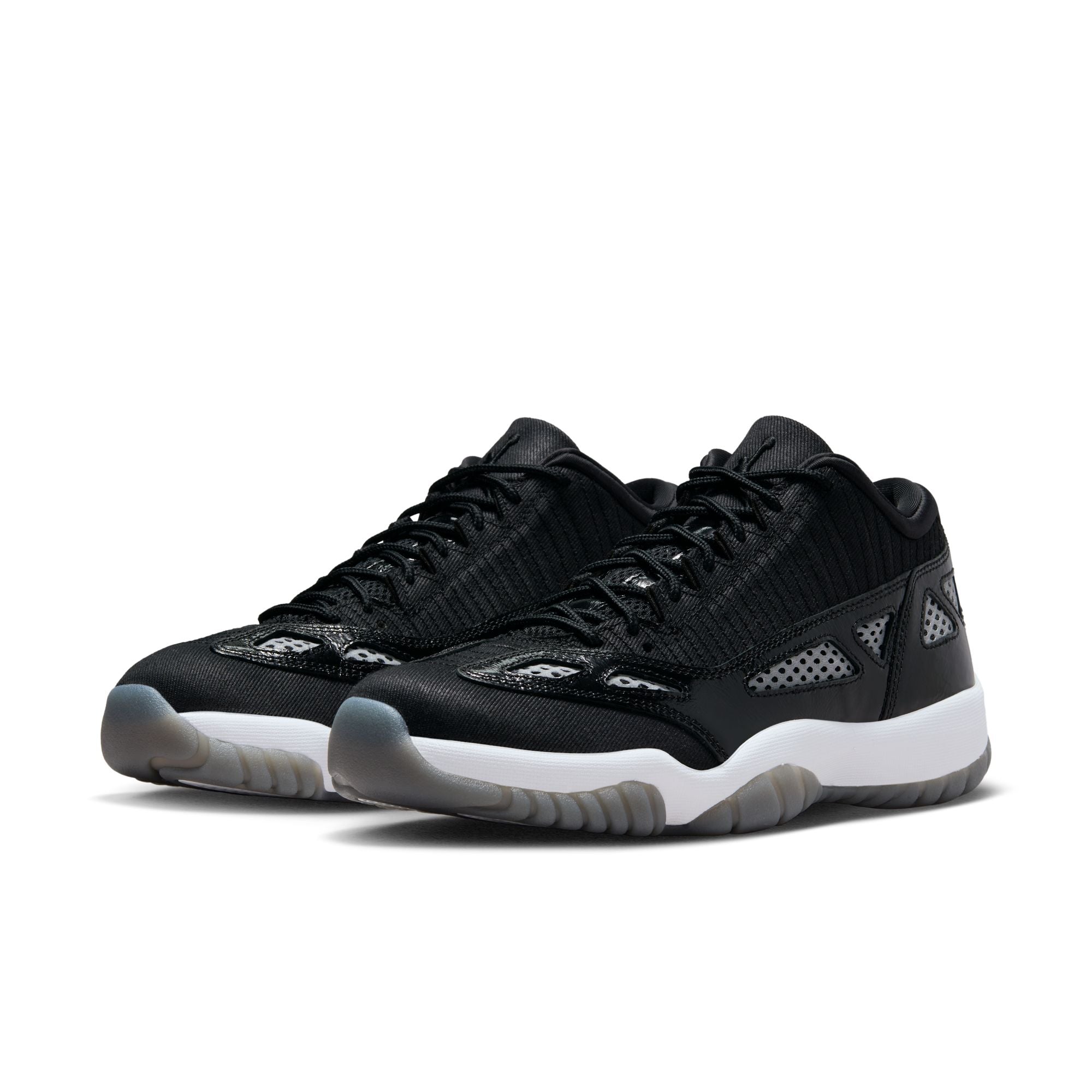 Air Jordan 11 Retro Low IE 'Black/White'