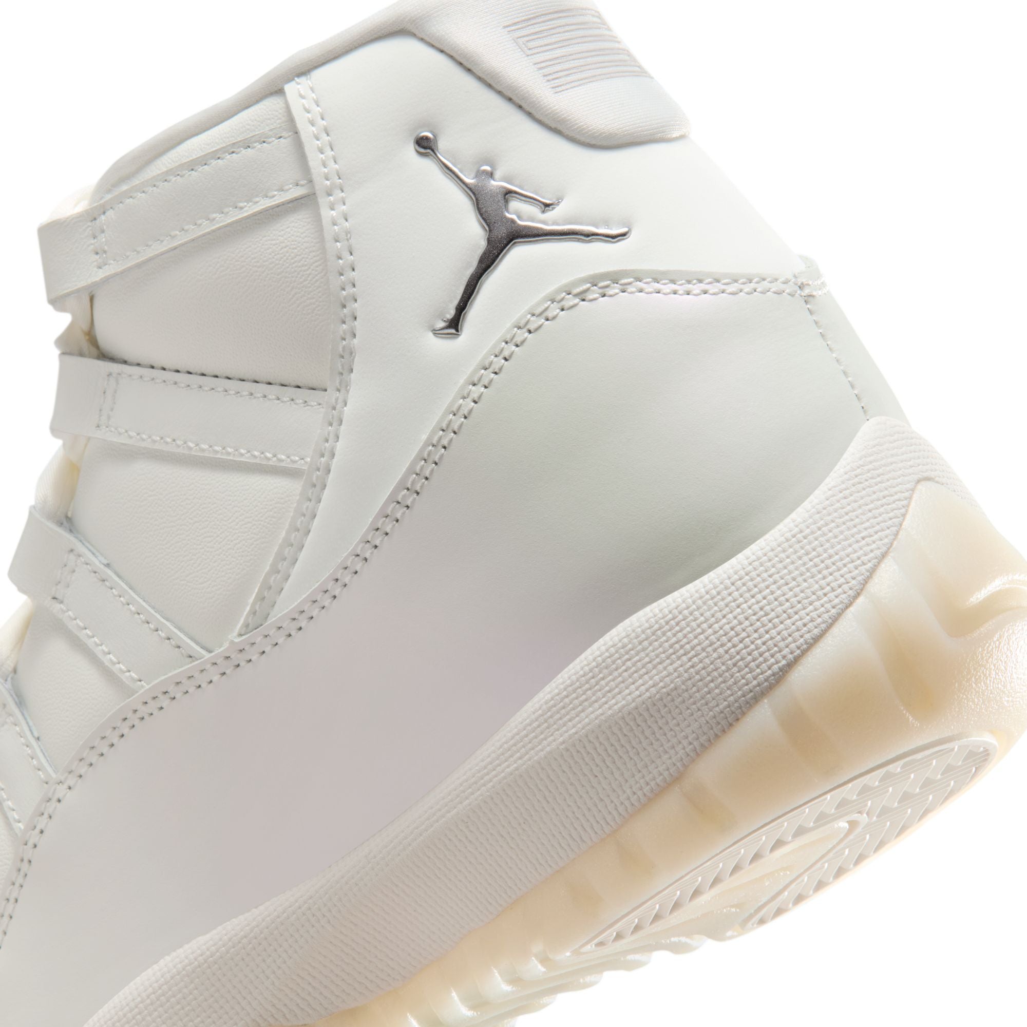 Womens Air Jordan 11 Retro 'Sail/Pearl Grey'