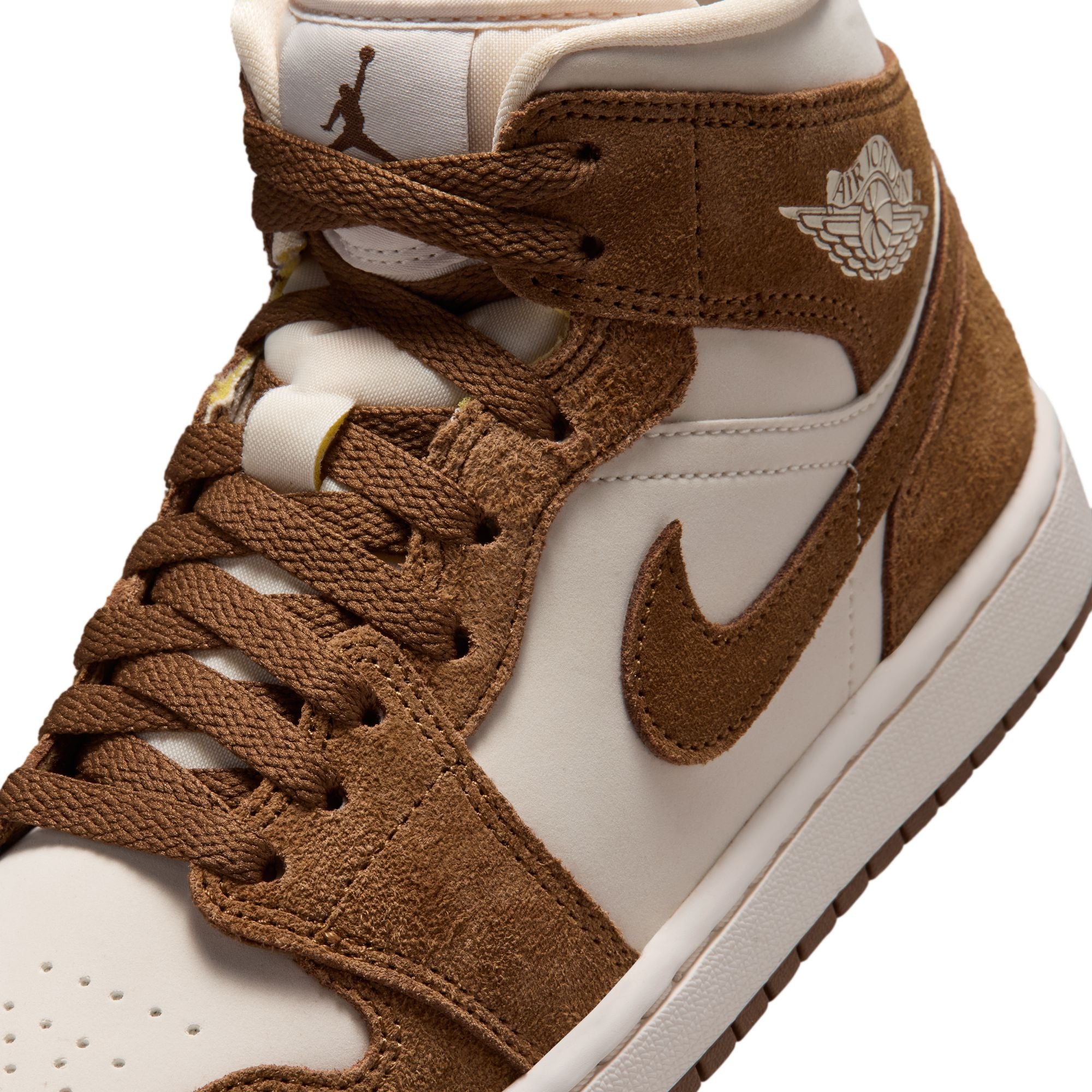 Womens Air Jordan 1 Mid 'Light British Tan Chalk'