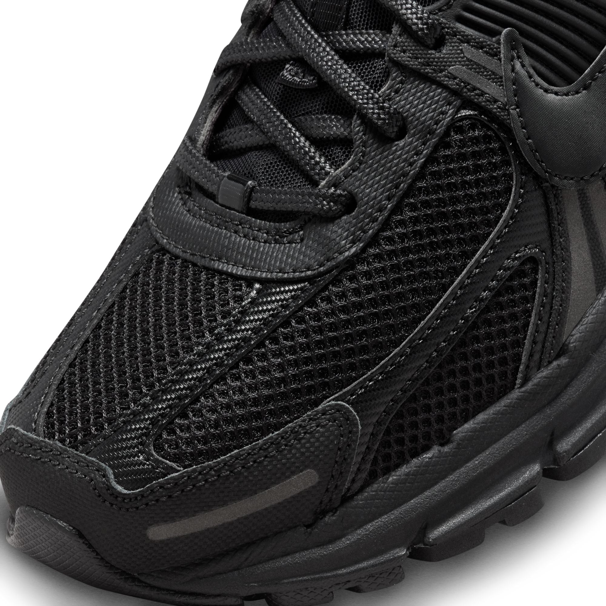 Nike Zoom Vomero 5 ‘Black/Black'