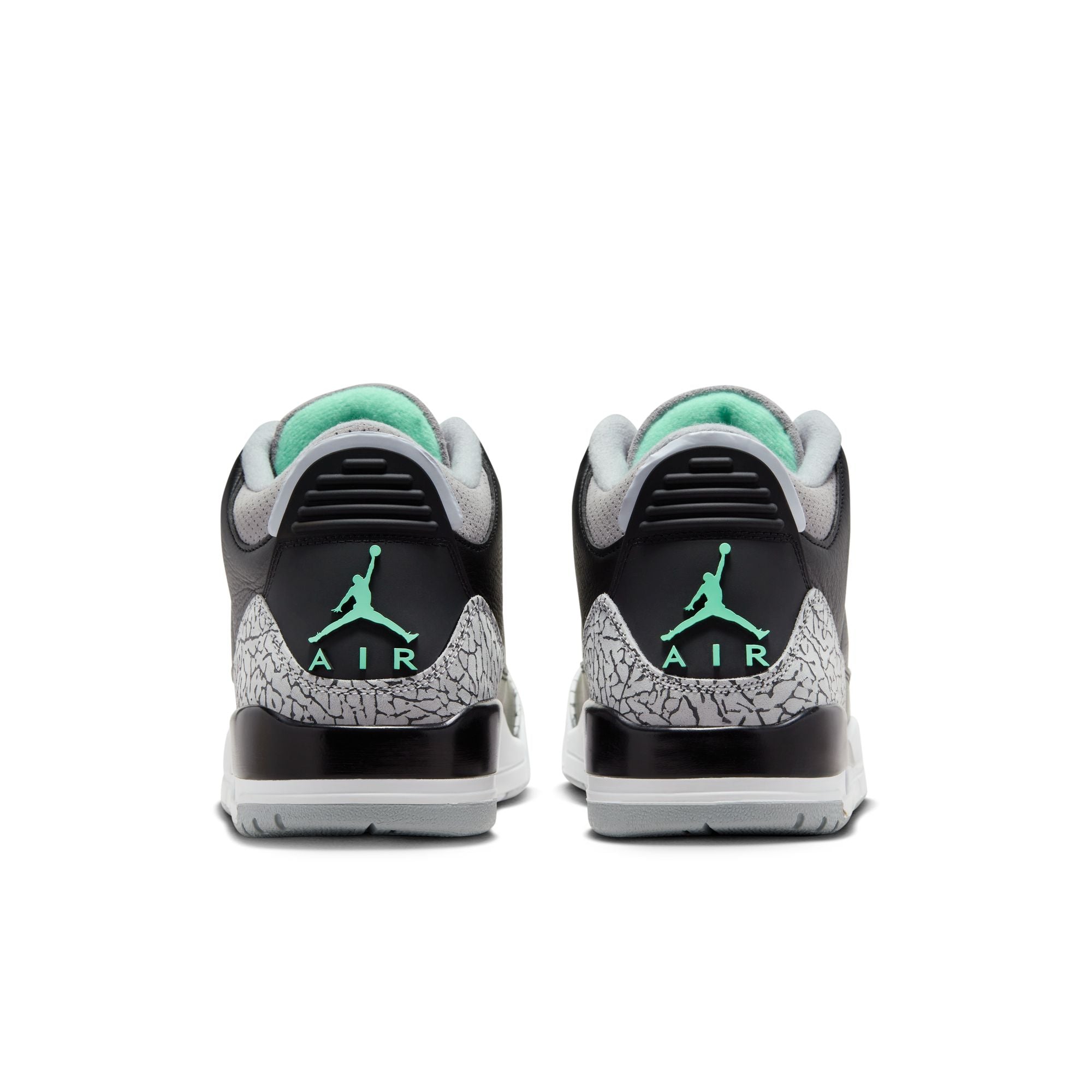 Air Jordan 3 Retro 'Green Glow'