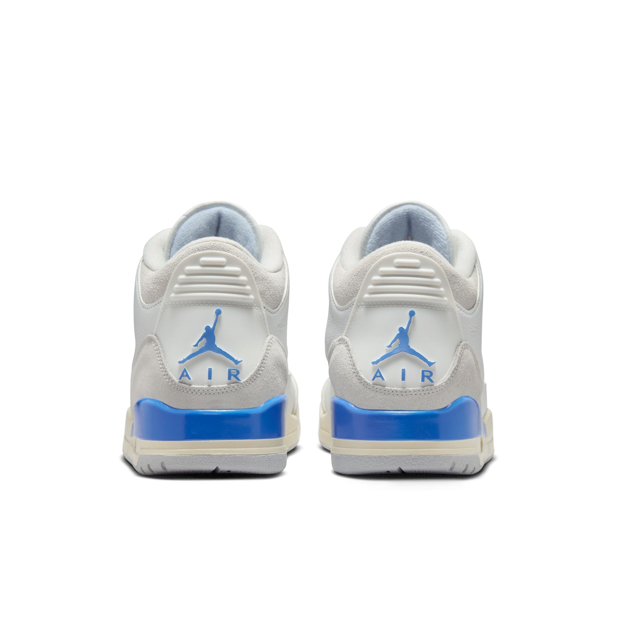 Air Jordan 3 Retro ‘Lucky Shorts'