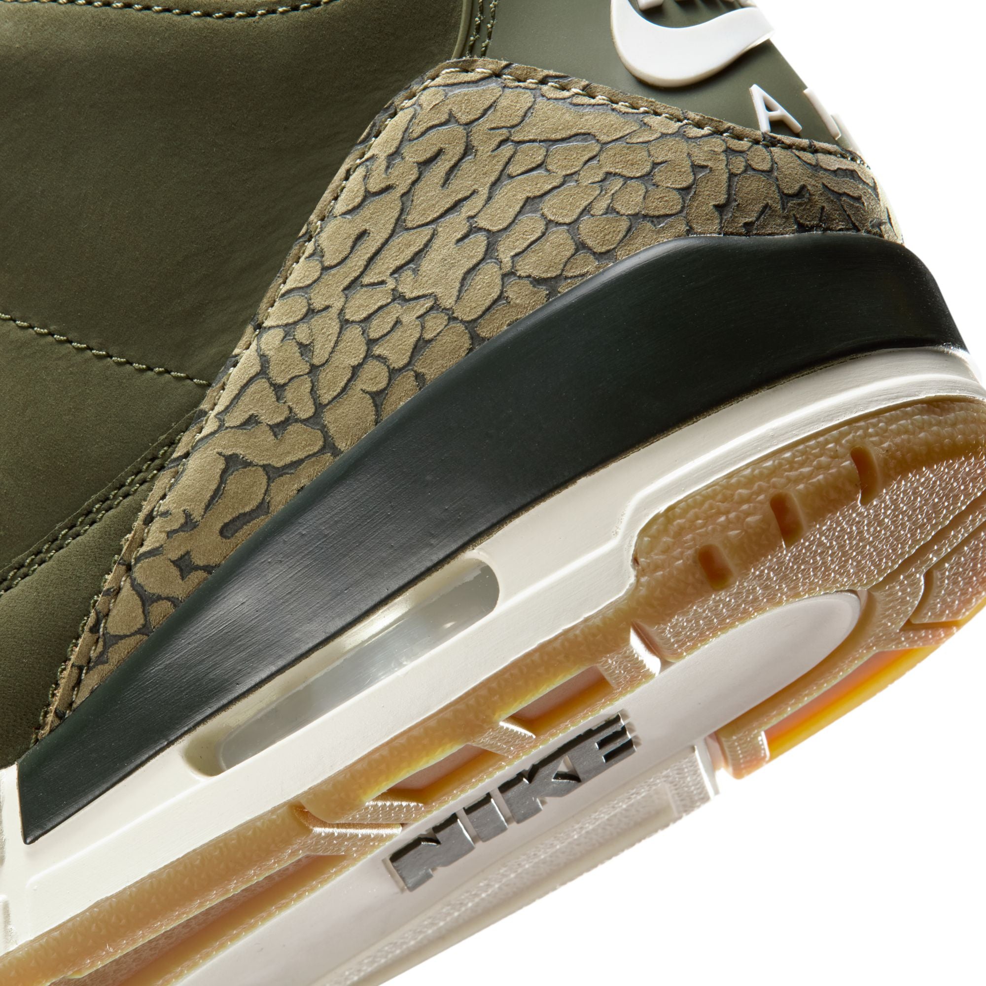 Air Jordan 3 Retro 'Medium Olive/Sequoia'
