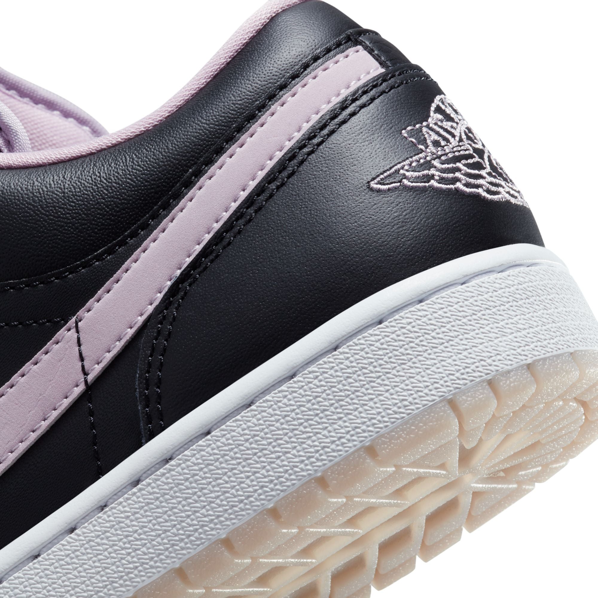 Air Jordan 1 Low SE 'Black/Iced Lilac'