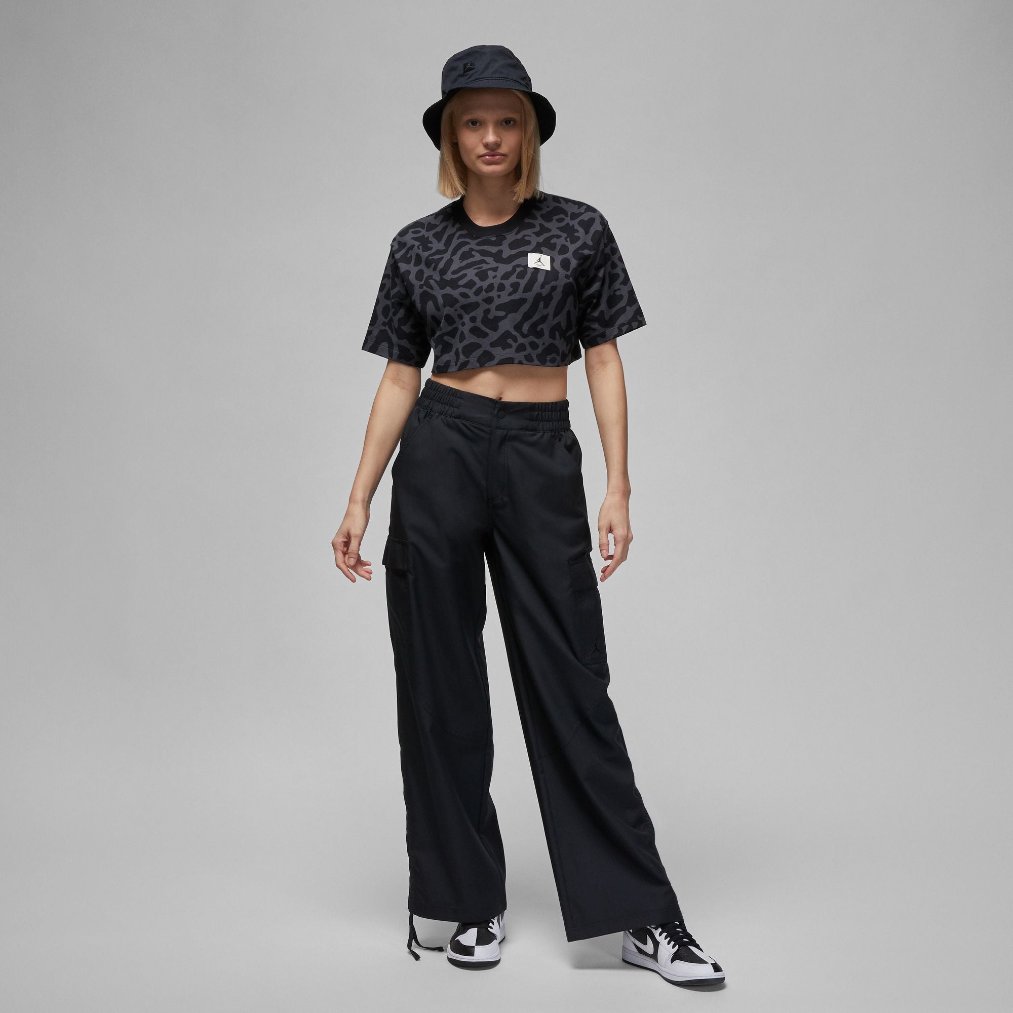 Womens Jordan Chicago Pants 'Black'