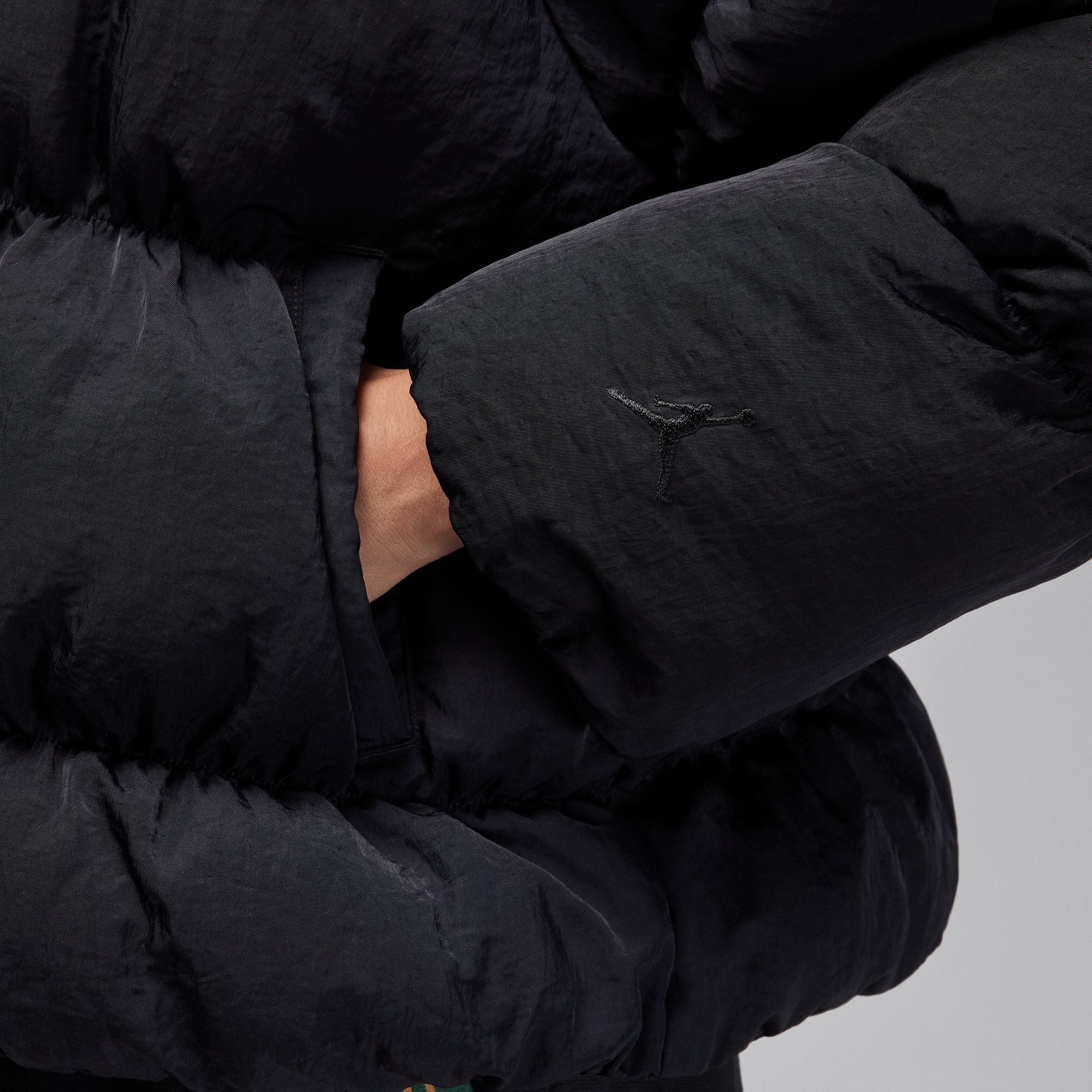 Womens Jordan Puffer Jacket 'Black'