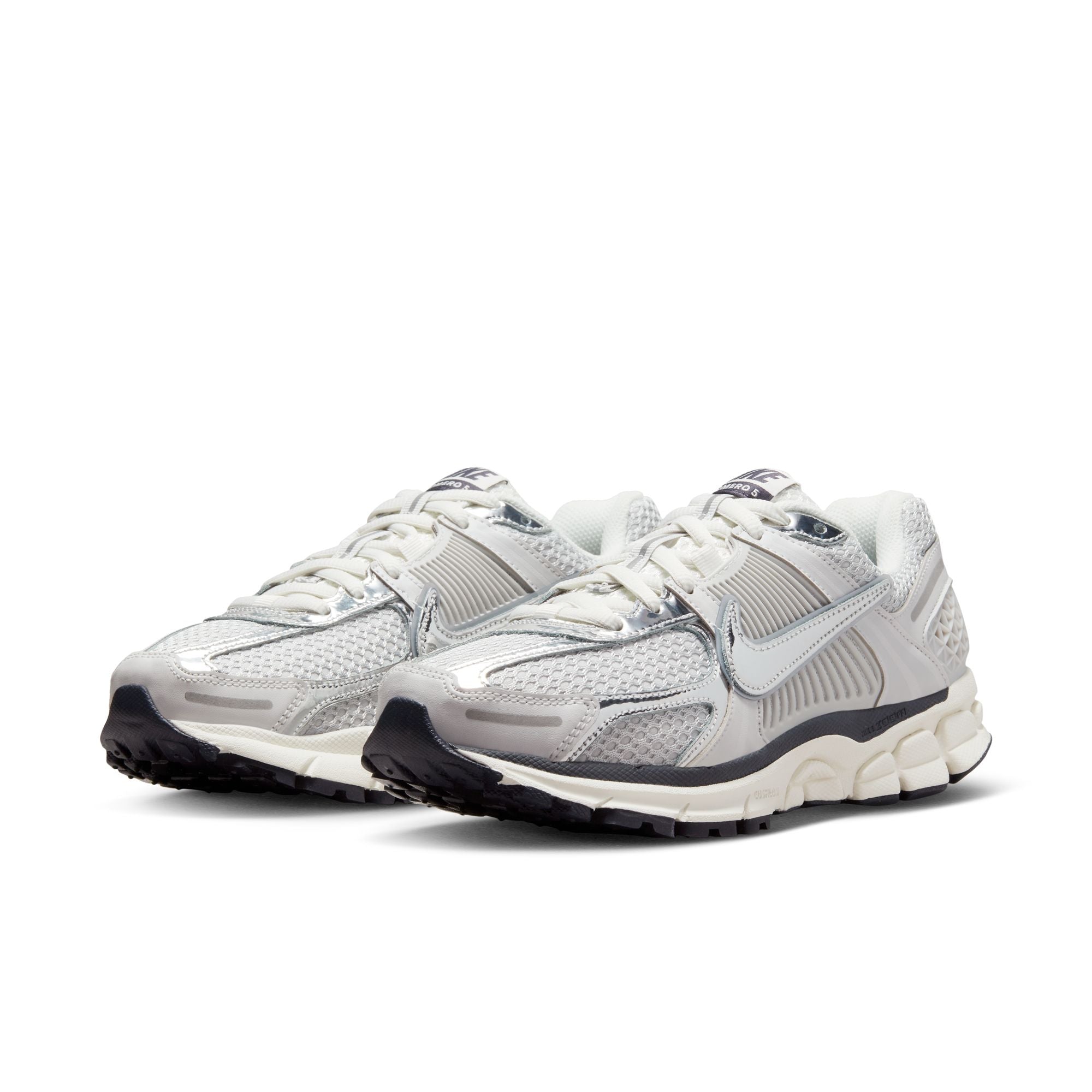 Womens Nike Zoom Vomero 5 'Metallic Silver'