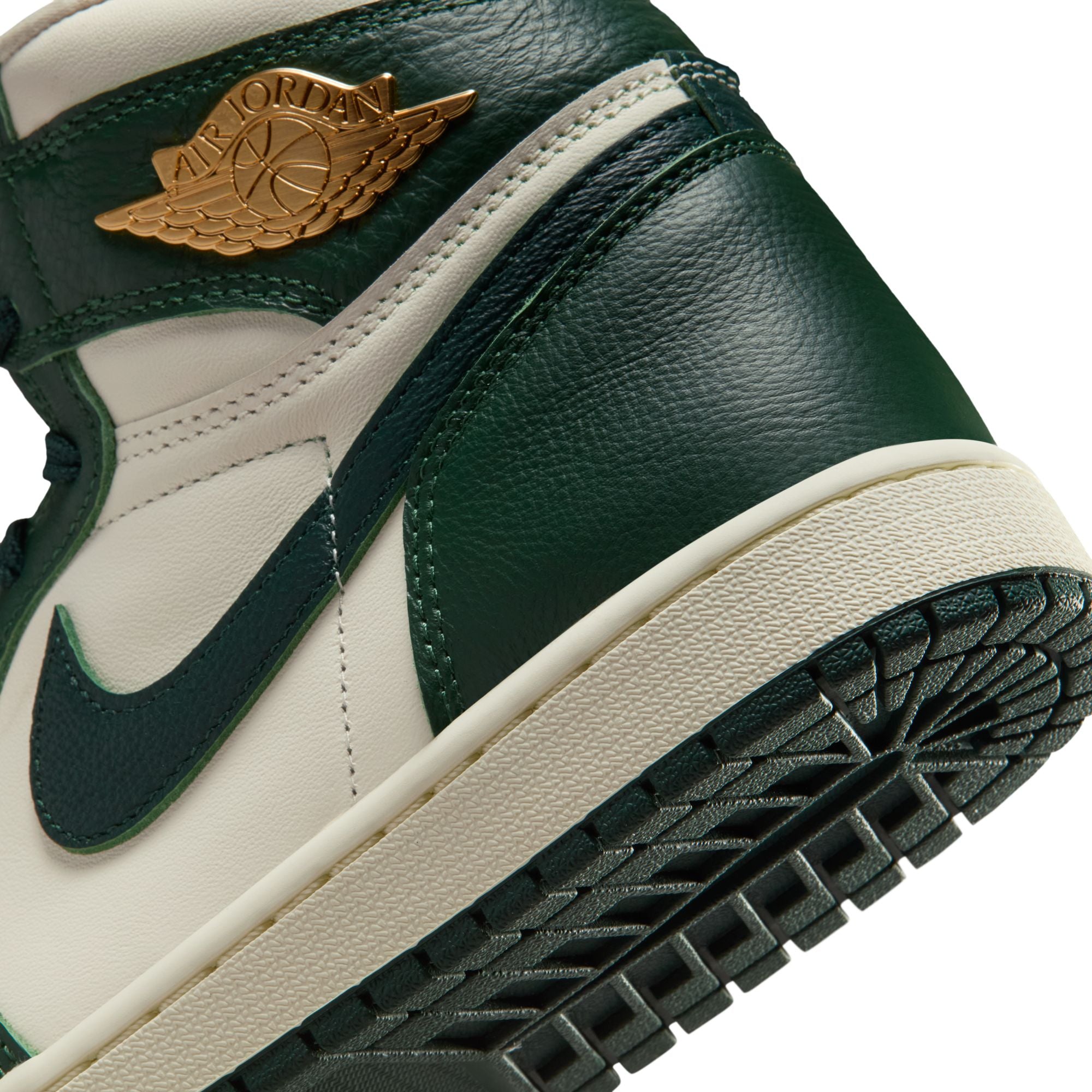 Womens Air Jordan 1 Retro High OG 'Pale Ivory/Pro Green'