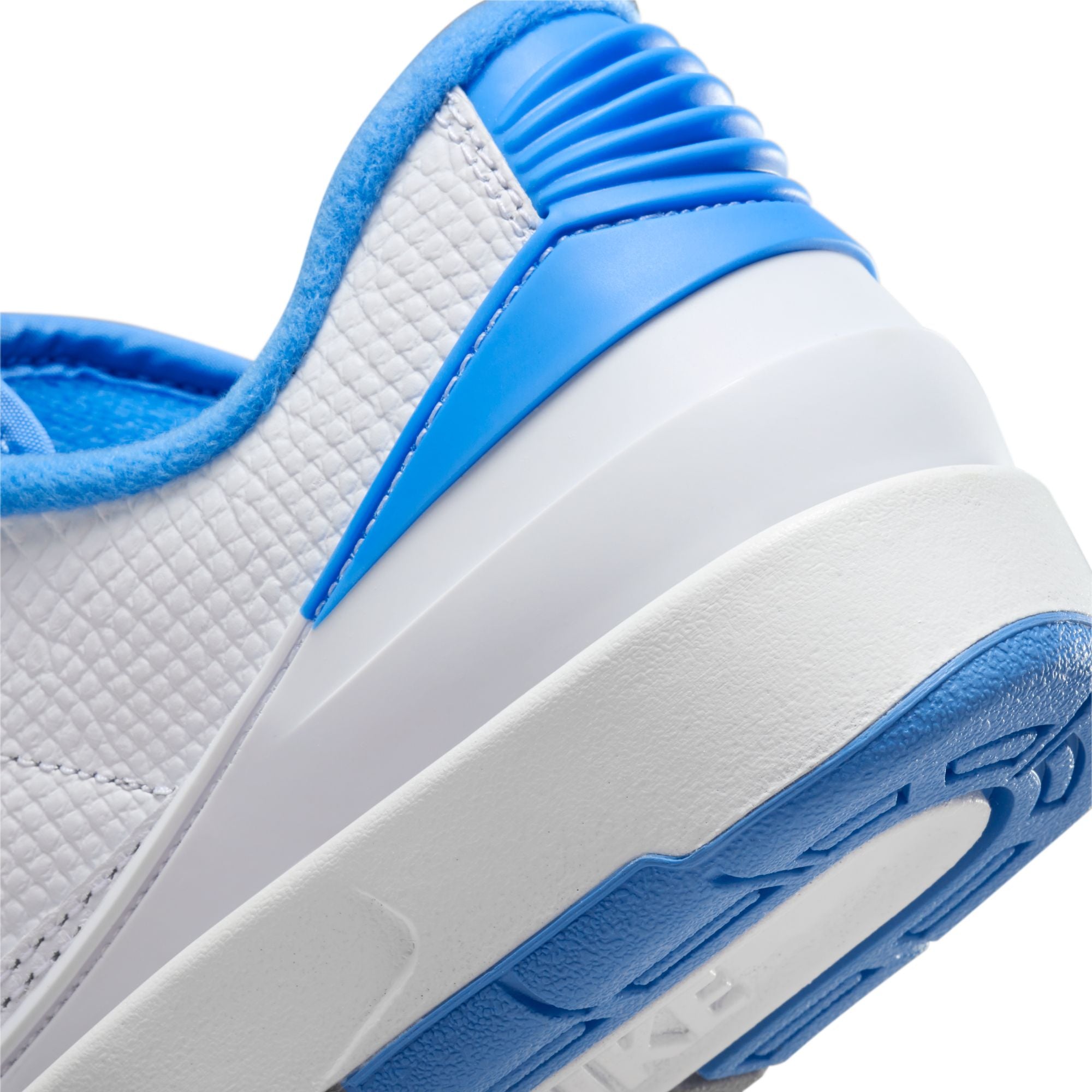 Youth Air Jordan 2 Retro Low 'UNC'