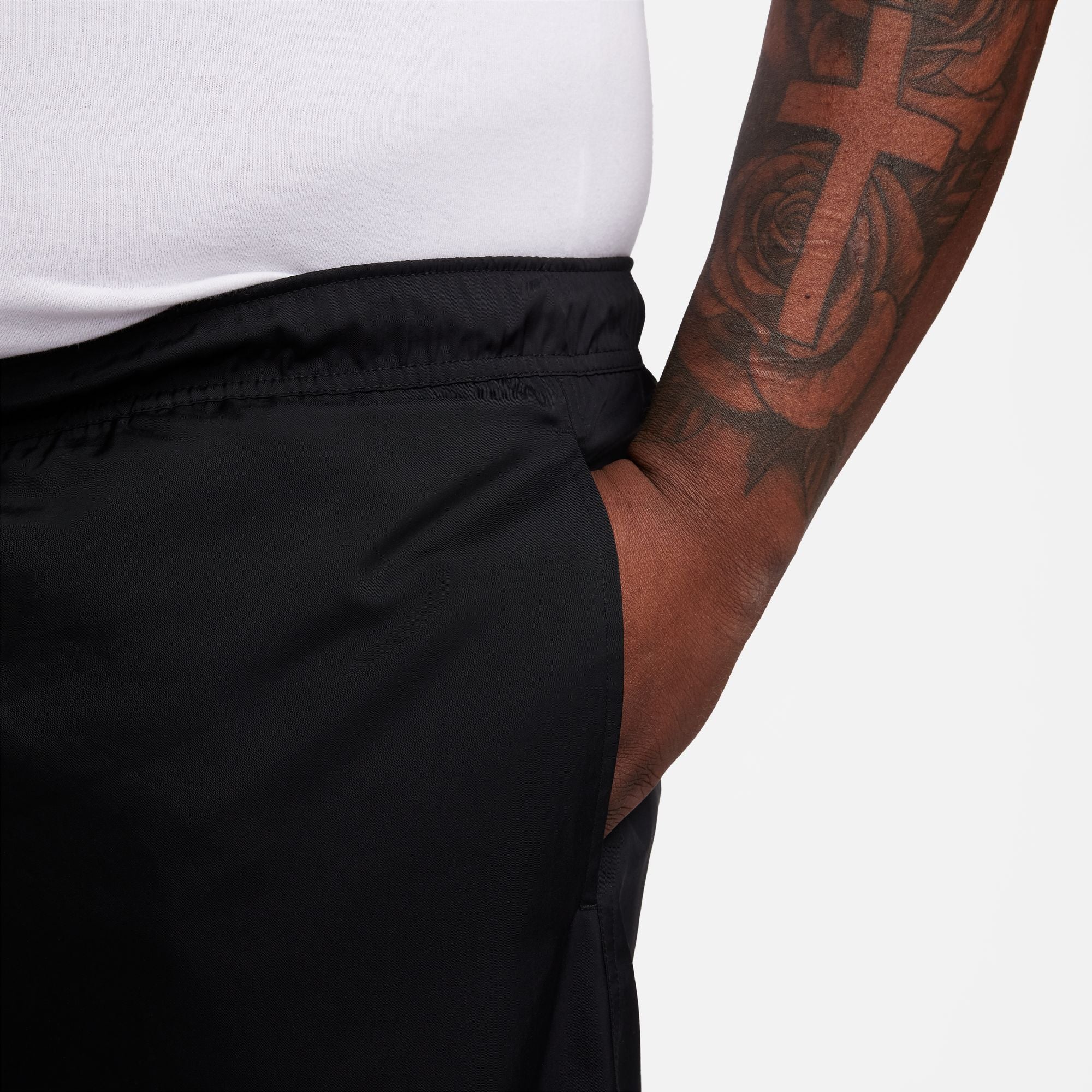 Nike Club Woven Shorts 'Black'