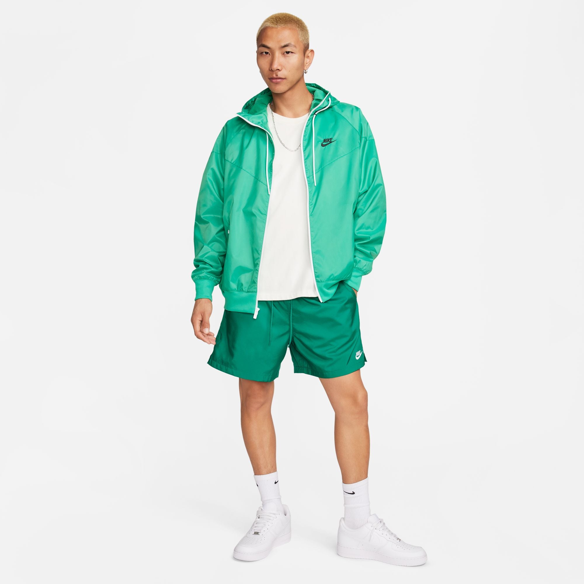 Nike Club Woven Shorts 'Malachite'