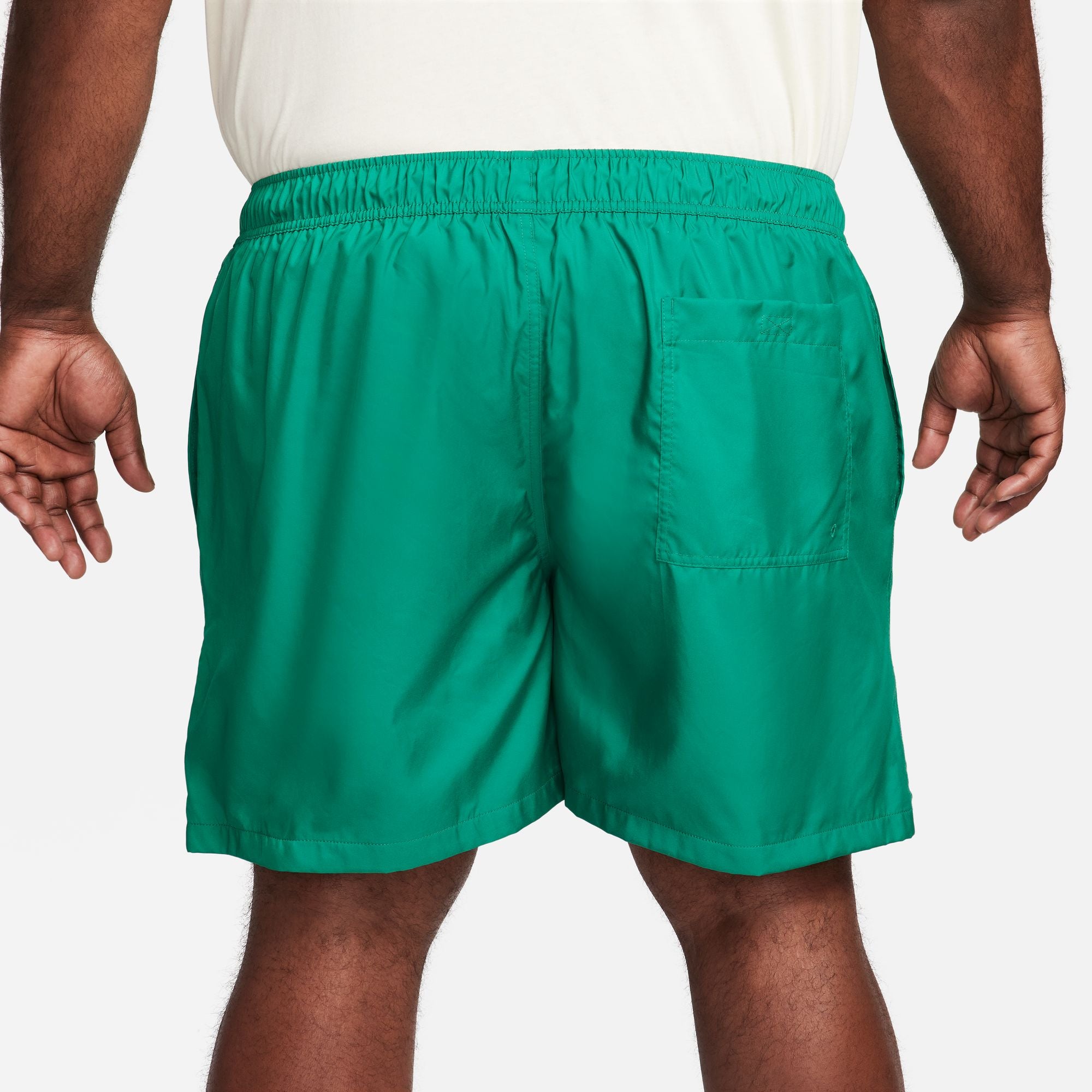 Nike Club Woven Shorts 'Malachite'
