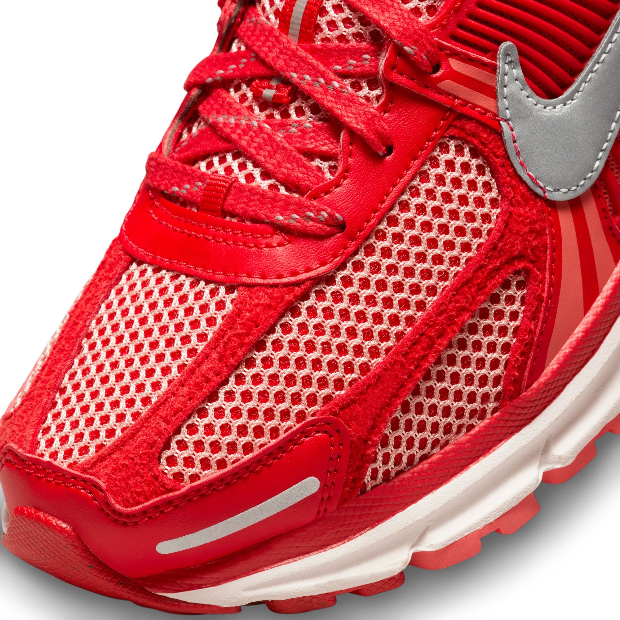 Nike Zoom Vomero 5 Premium 'University Red'