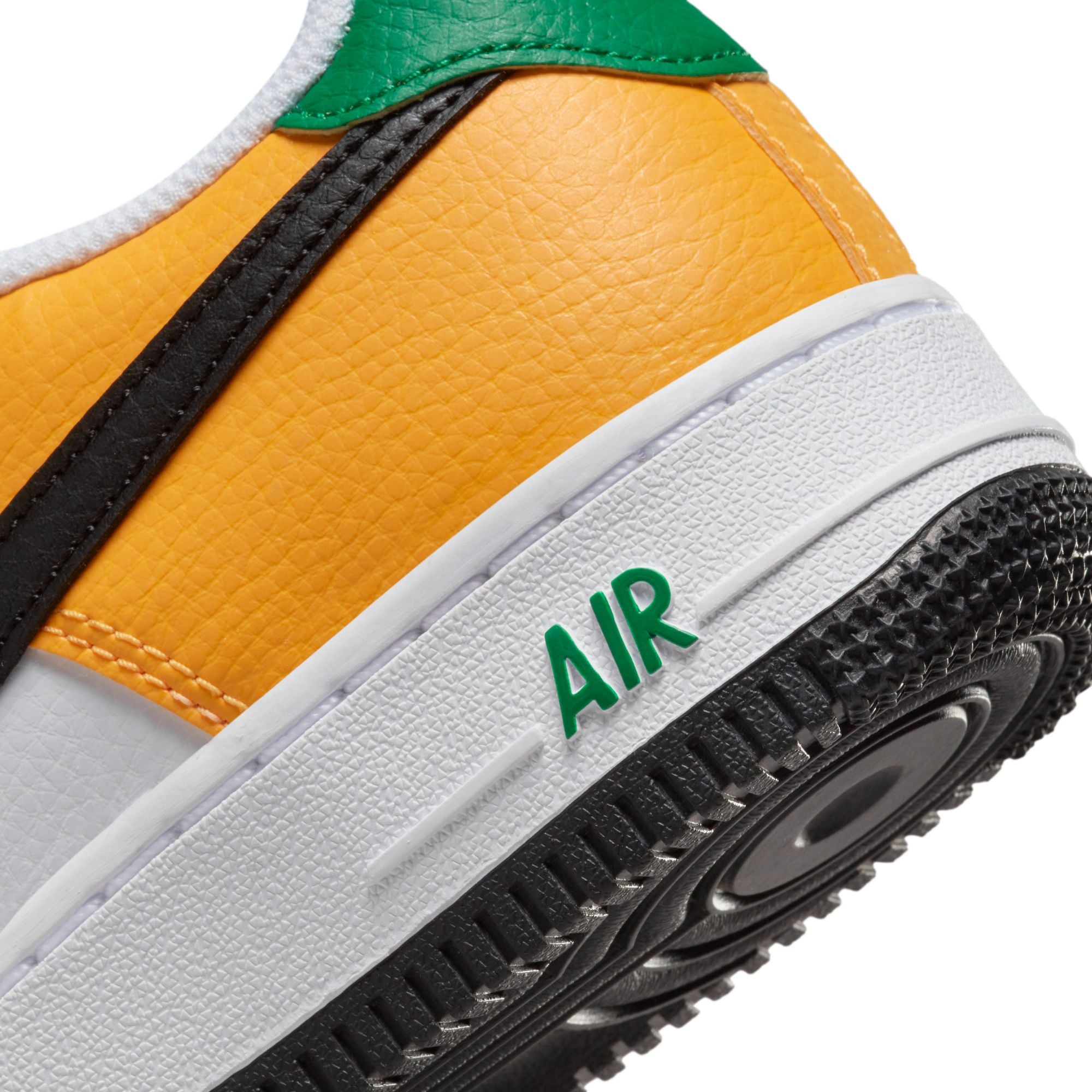 Youth Nike Air Force 1 Low 'University Gold'