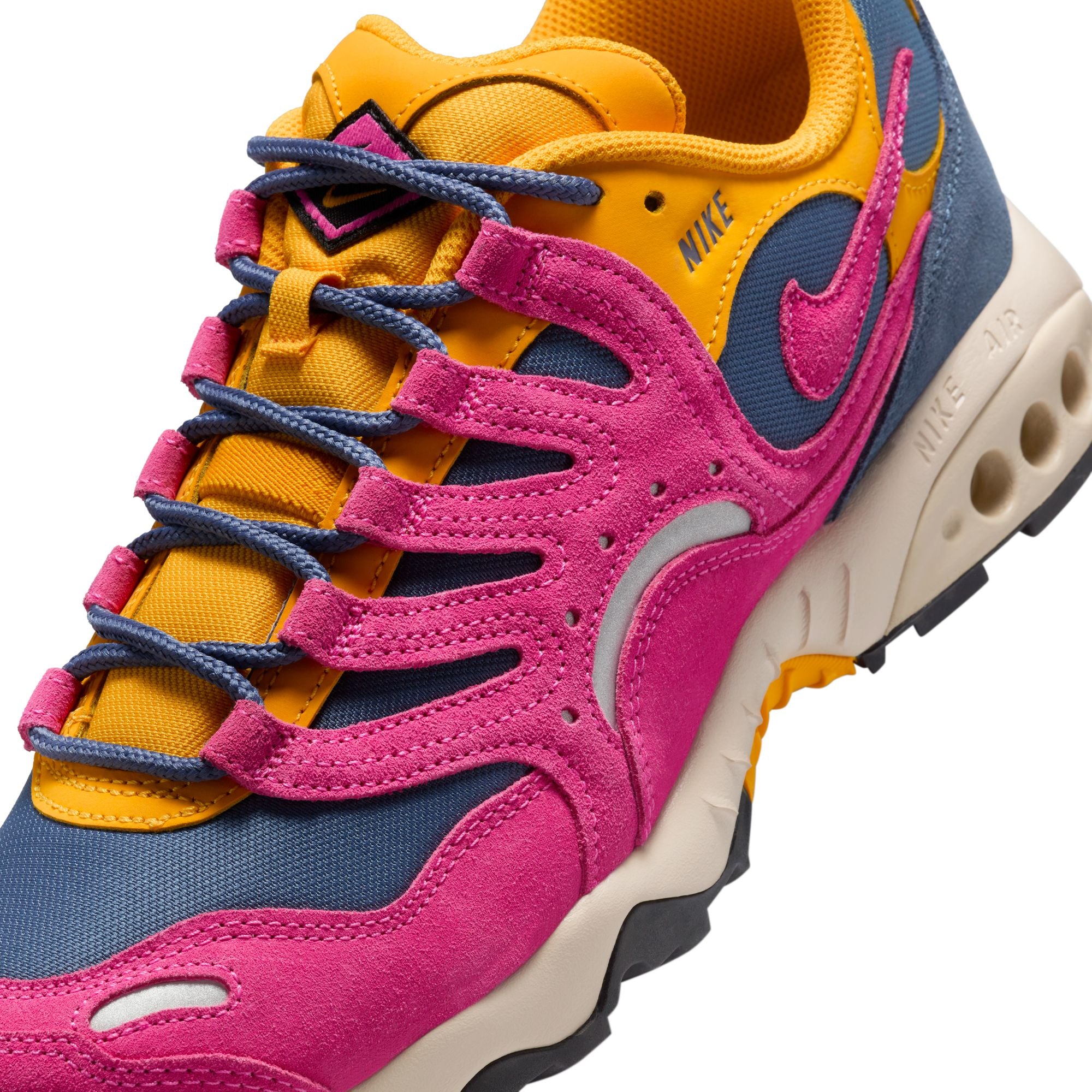 Nike Air Terra Humara SP 'Alchemy Pink'
