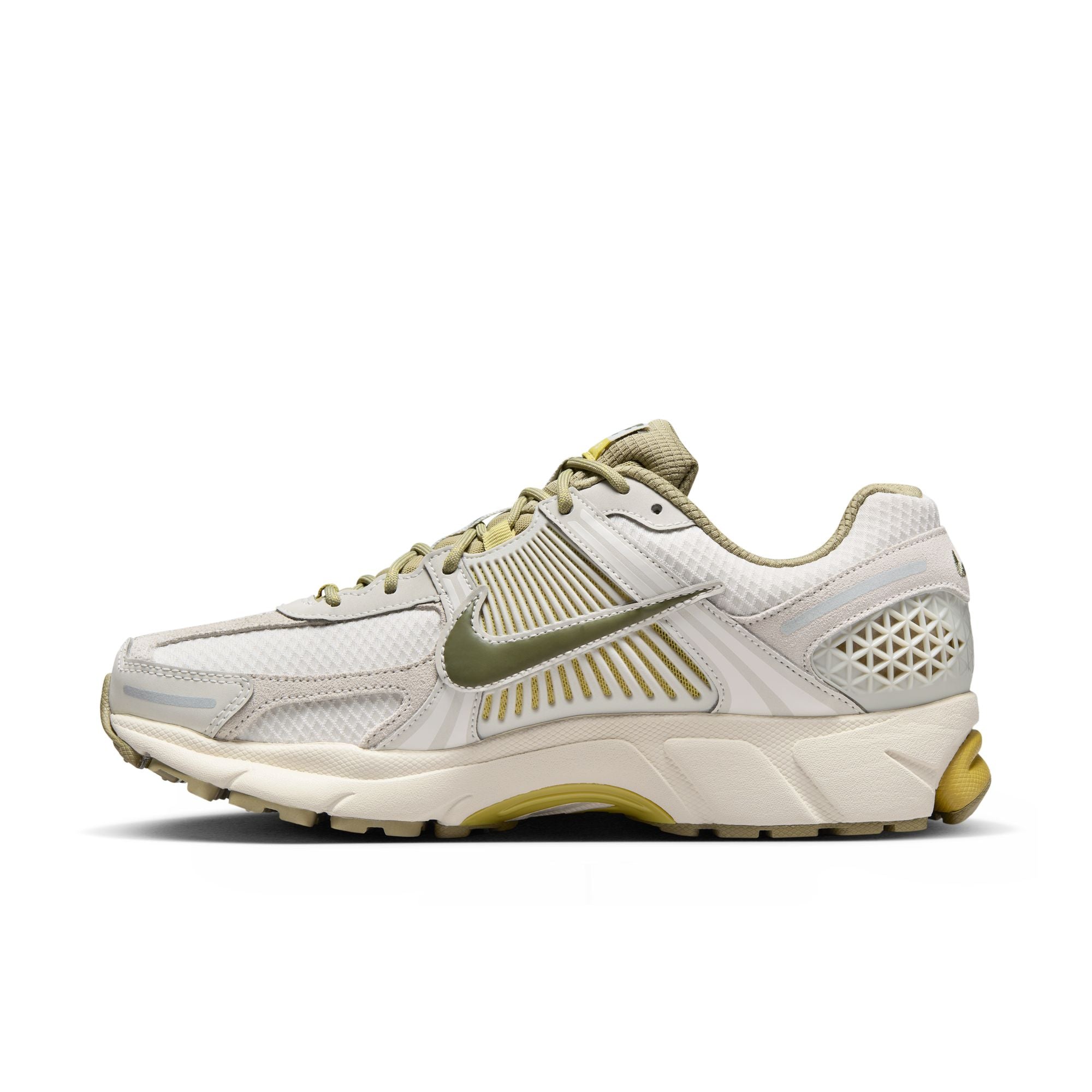 Nike Zoom Vomero 5 'Light Bone'