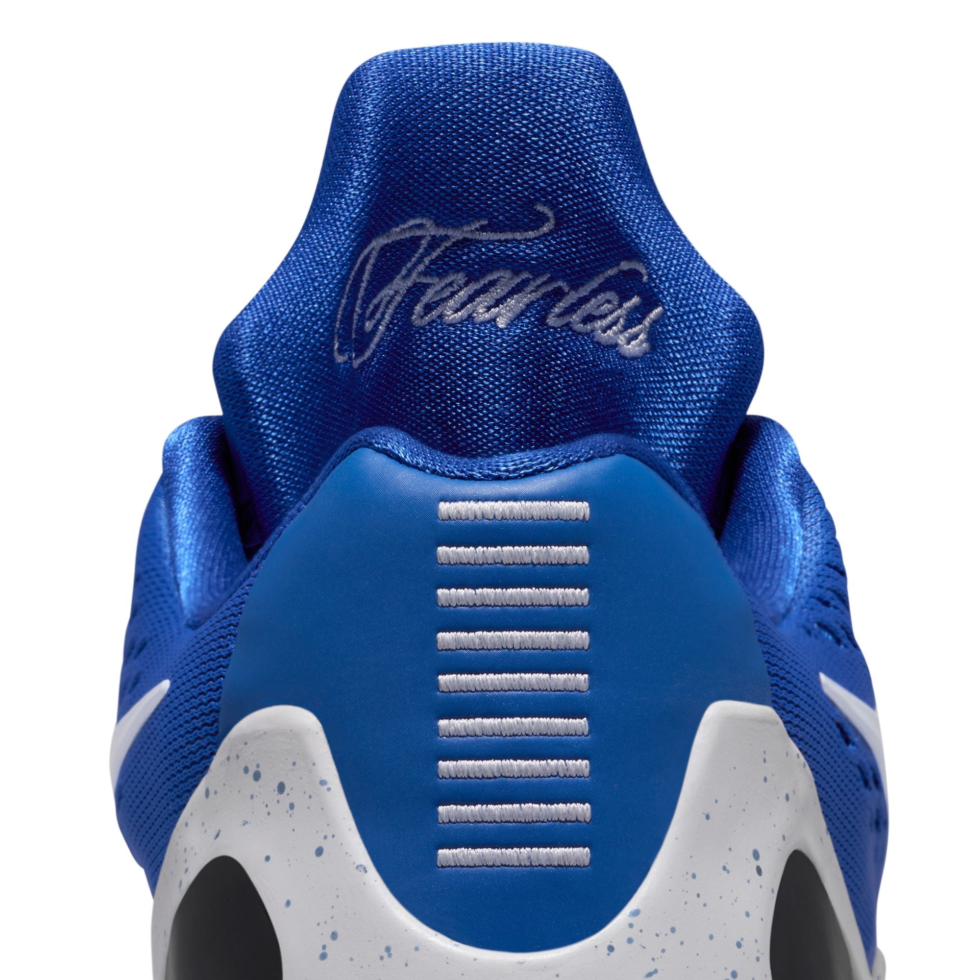 Youth Kobe IX 'Game Royal'
