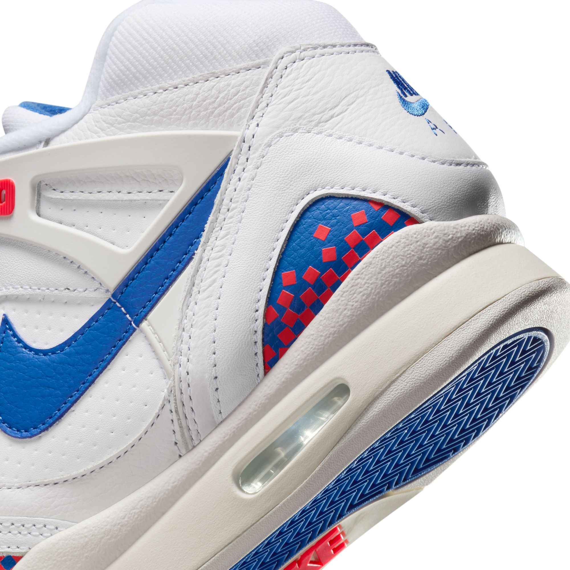 Nike Air Tech Challenge 2 'Pixel'