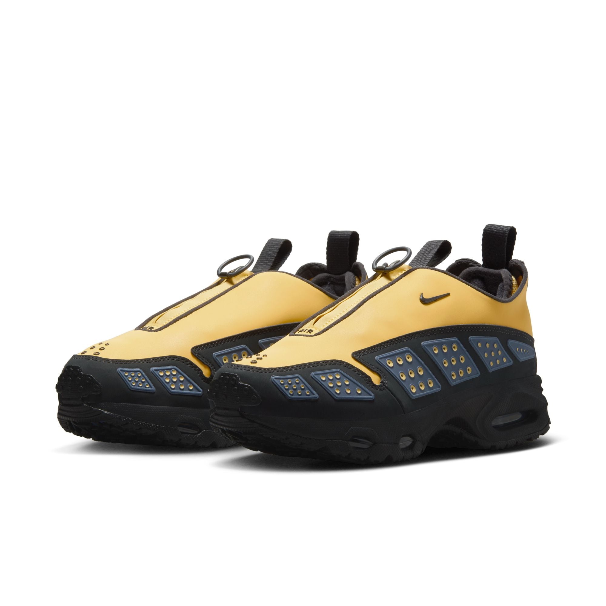 Womens Nike Air Max SNDR 'Saturn Gold'