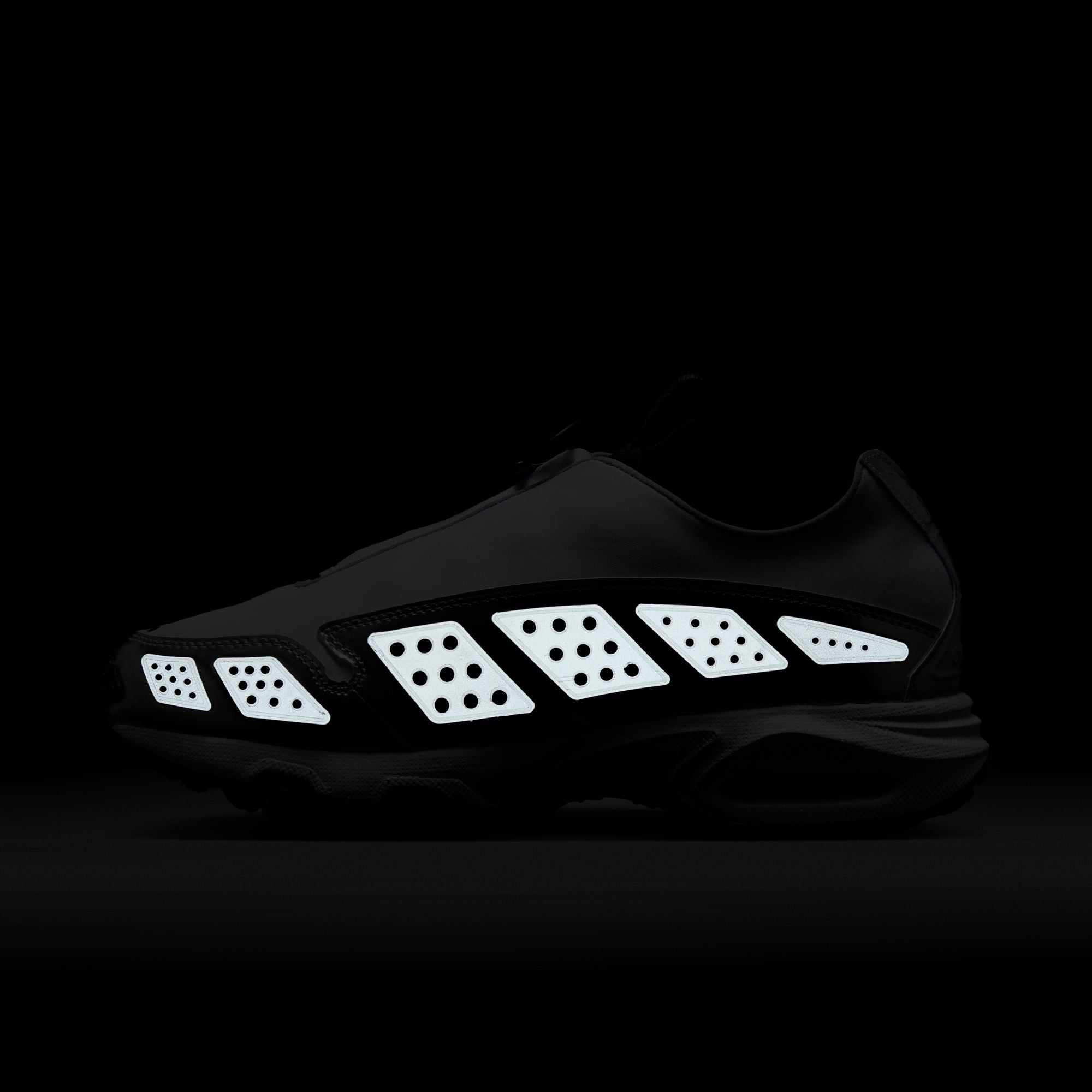 Womens Nike Air Max SNDR 'White/Metallic Silver-Black'