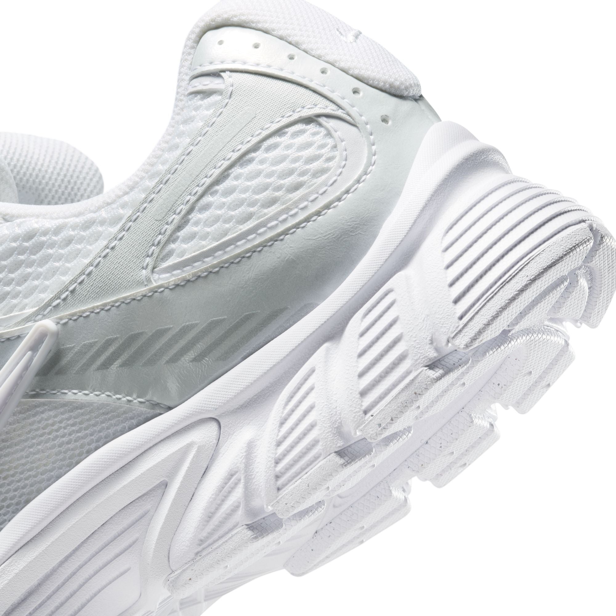 Nike V5 RNR ‘White'