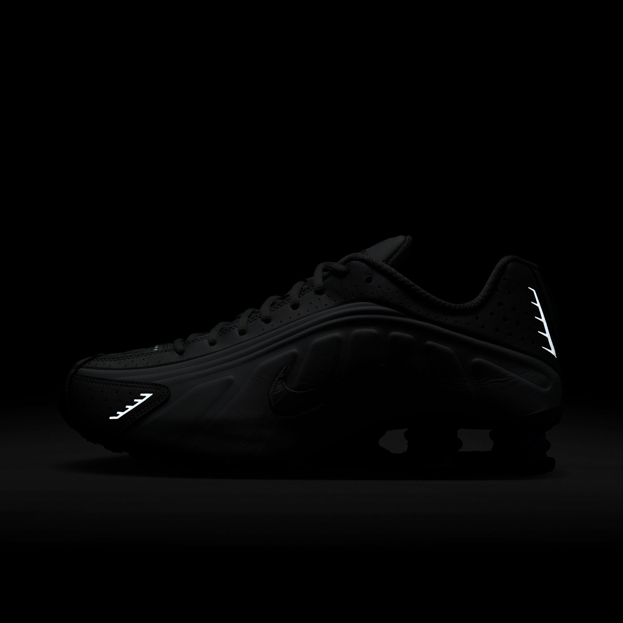 Nike Shox R4 ‘Metallic Silver'