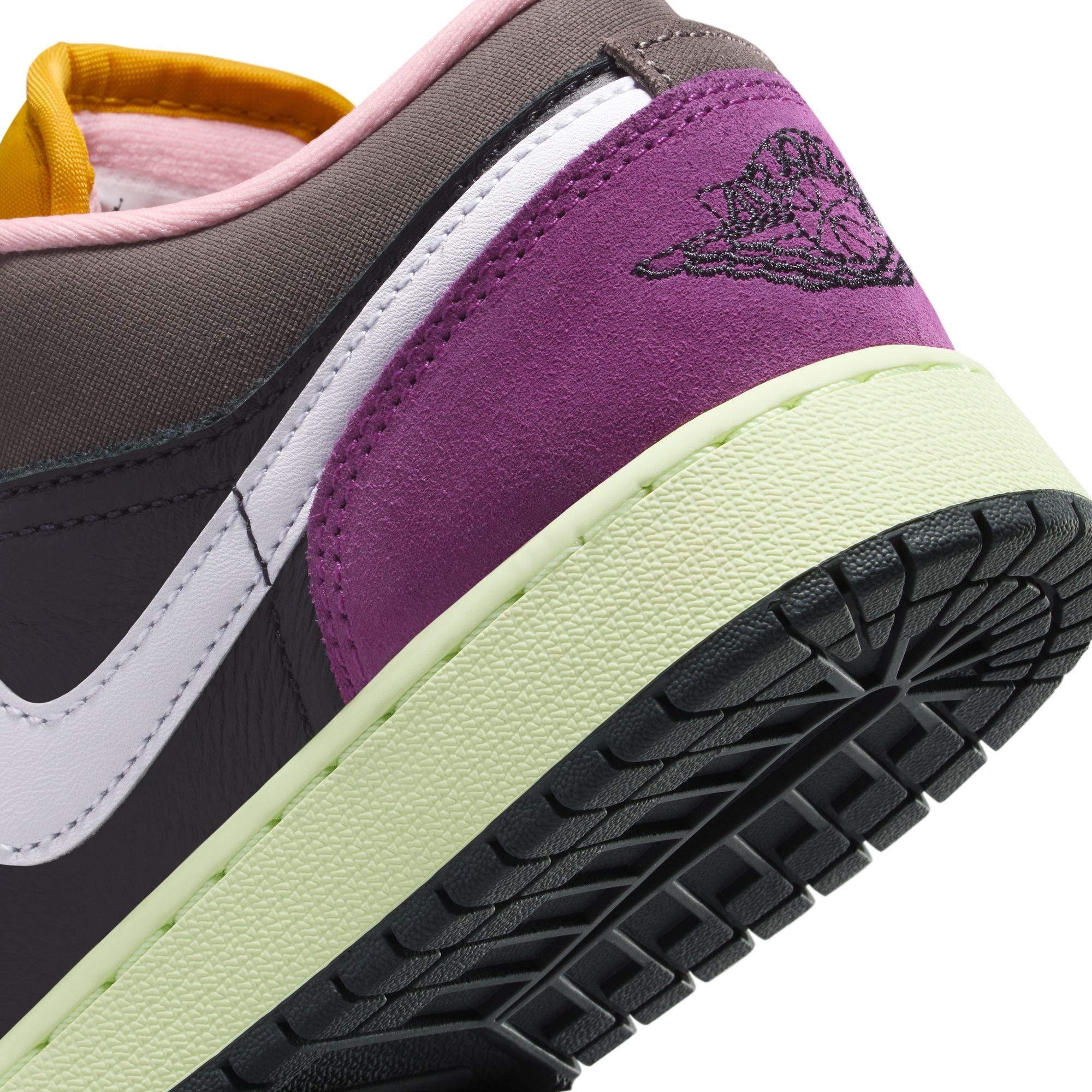 Youth Air Jordan 1 Low SE 'Tokyo Bio Hack'