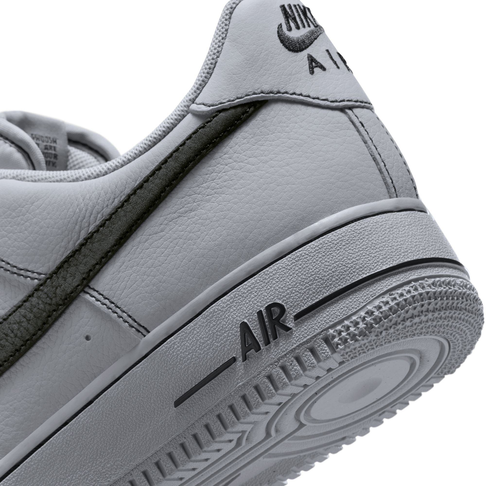 Nike Air Force 1 ‘07 LV8 ‘Wolf Grey/Black