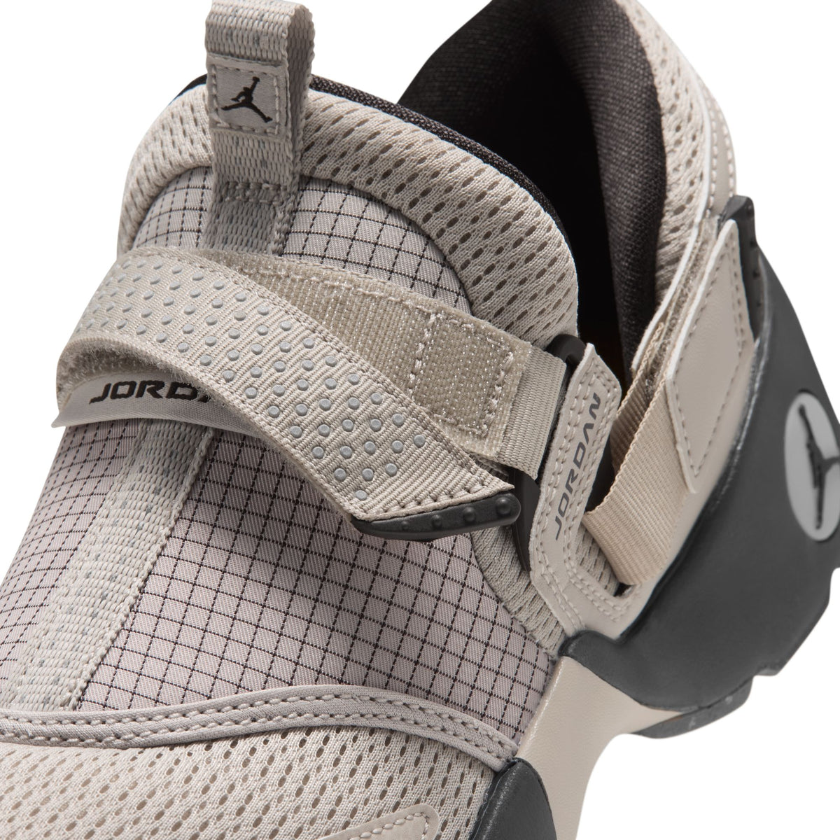Womens Jordan Trunner LX 'Cream II/Bright Citron'