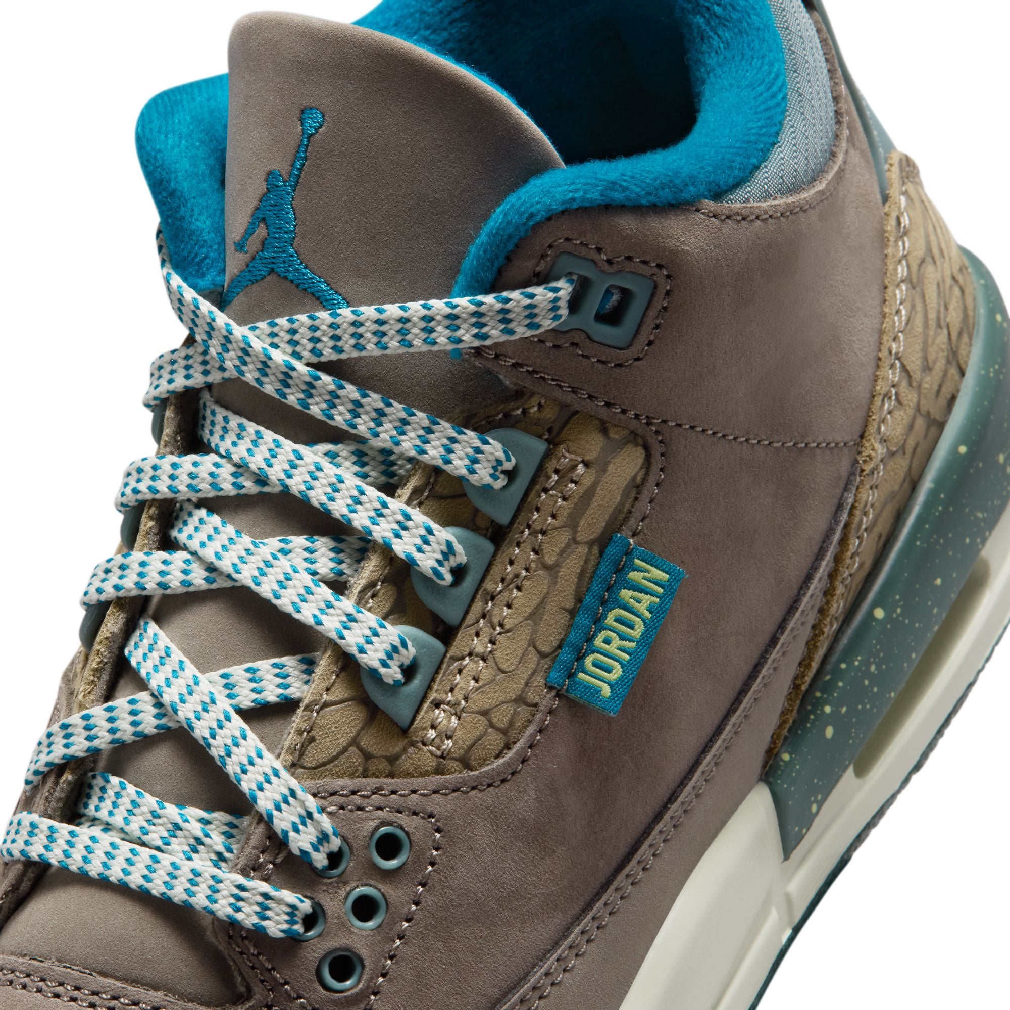 Youth Air Jordan 3 Retro 'Olive Grey'