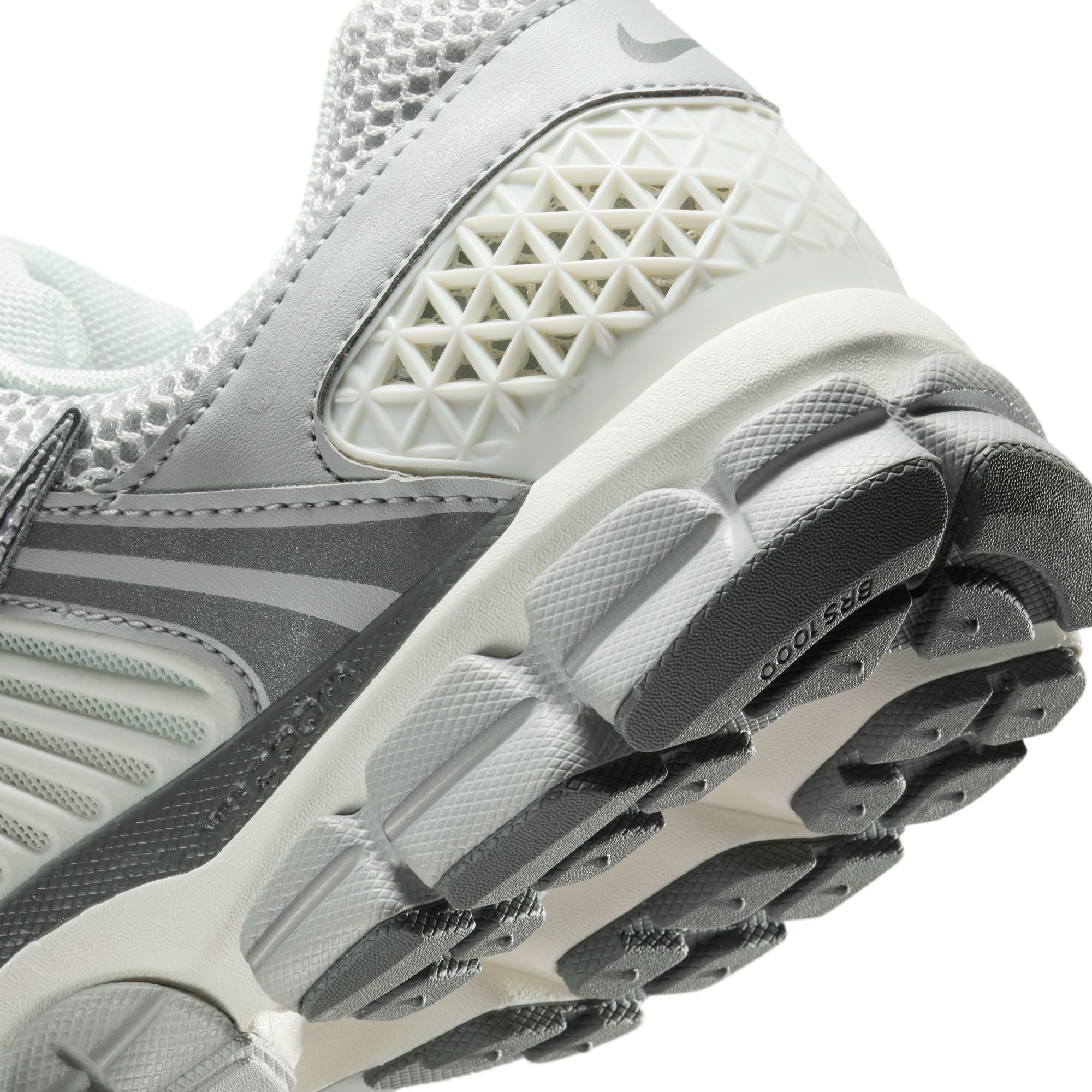 Nike Zoom Vomero 5 'Summit White/Metallic Silver'