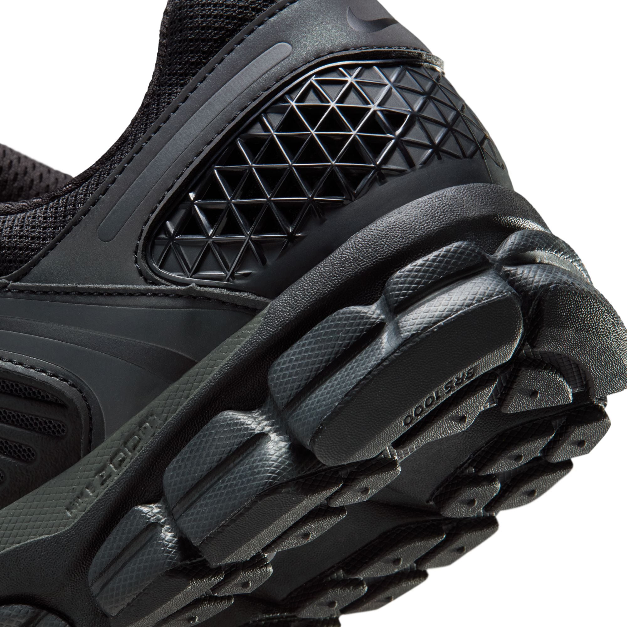 Nike Zoom Vomero 5 SE 'Black/Black'