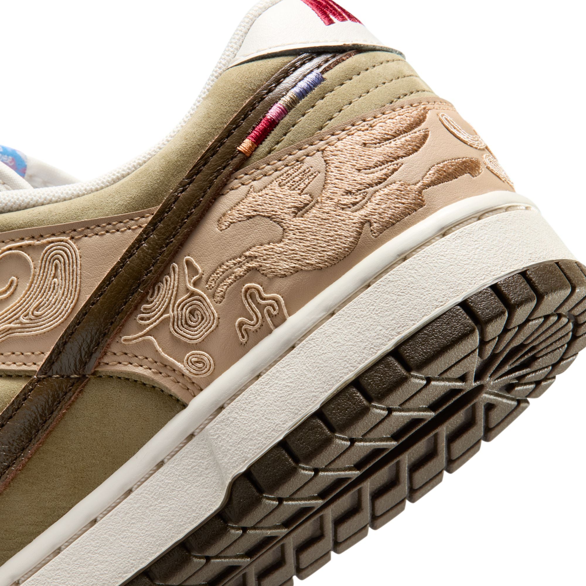 Nike Dunk Low SE 'Pegasus Pack Linen Phantom'