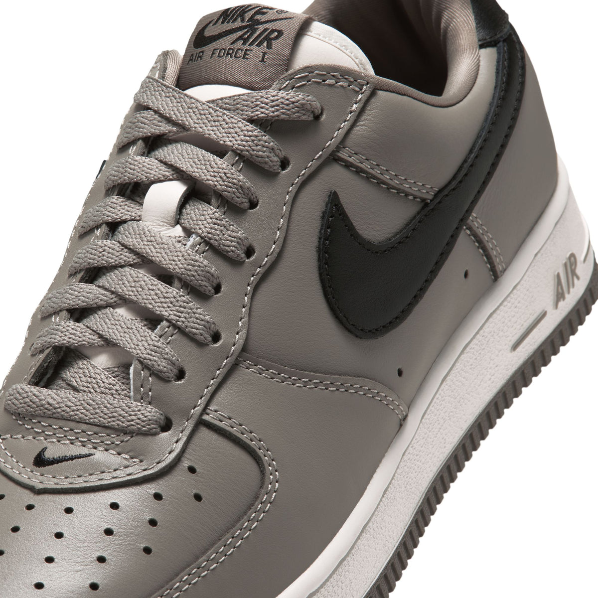 Nike Air Force 1 Low ’01 'Light Army/Black'
