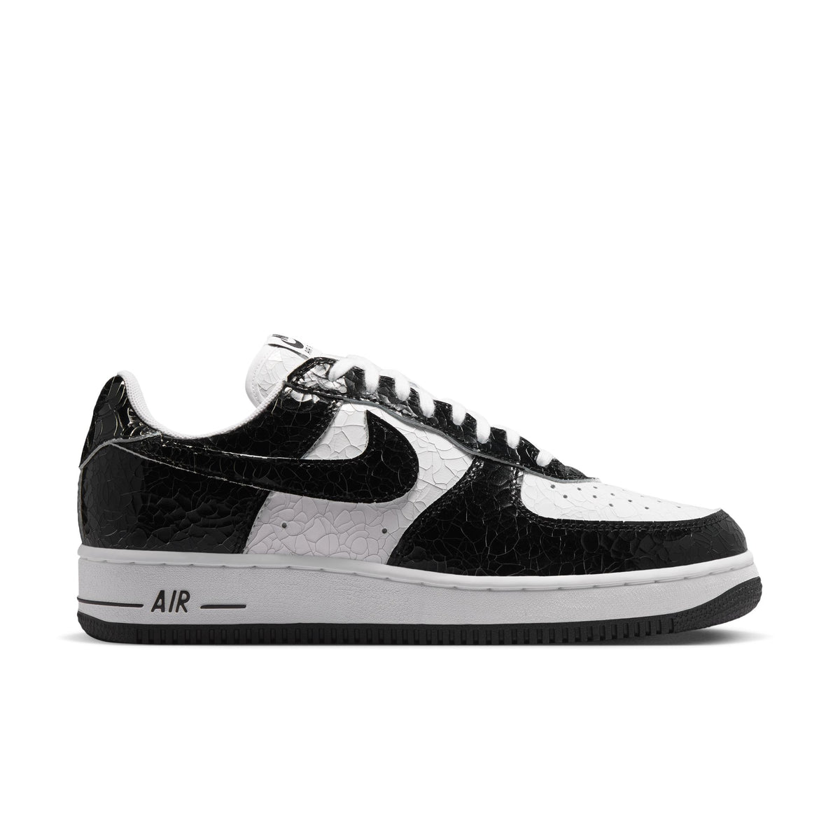 Nike Air Force 1 Low '01 "Cracked Leather" Menta