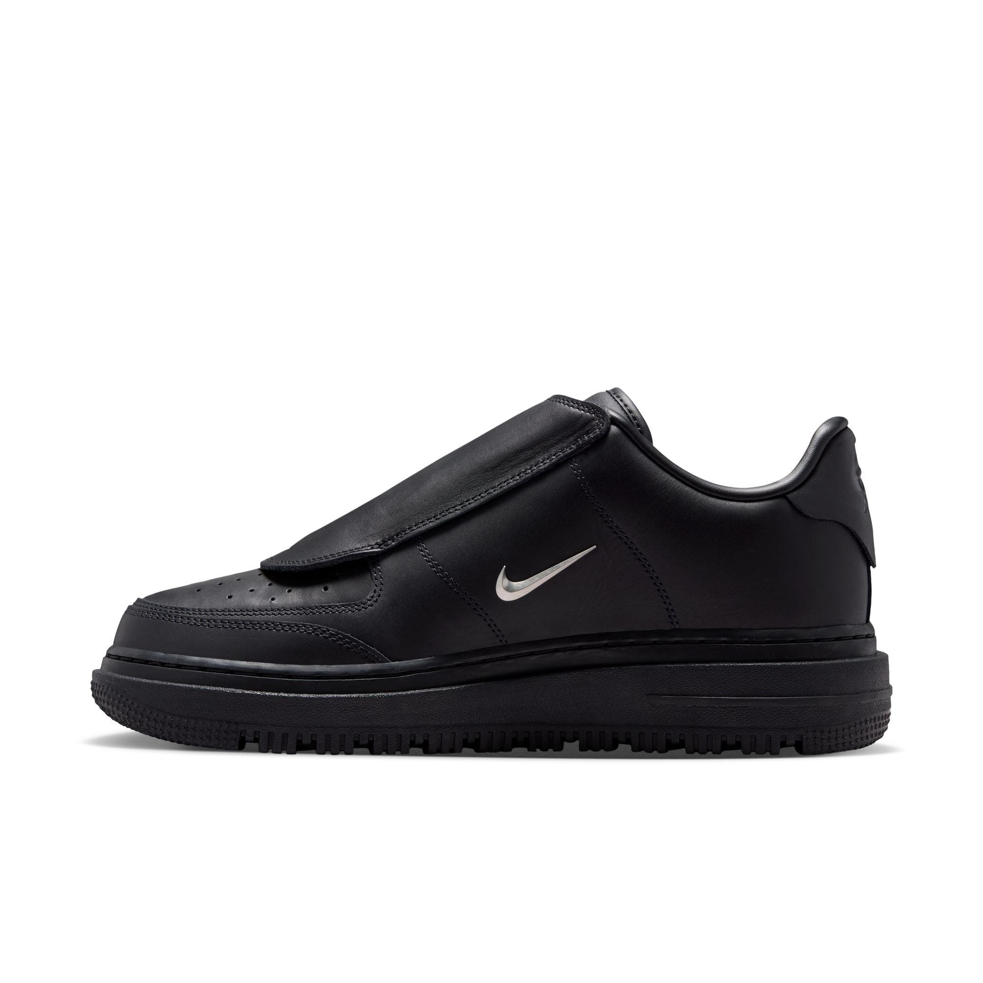 Nike Air Force 1 Low Luxe 'Black'