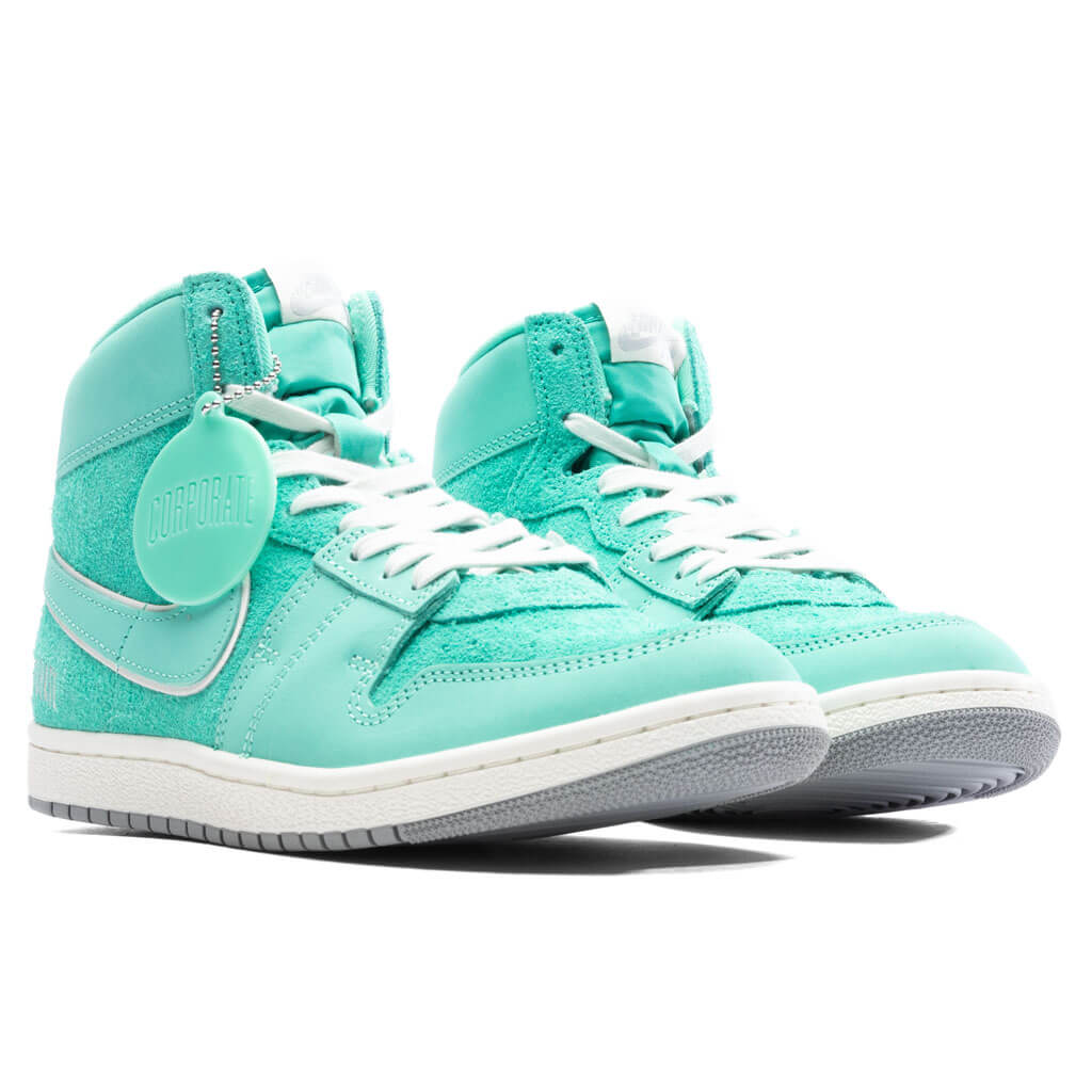 Corporate x Jordan Air Ship PE SP 'Light Menta'