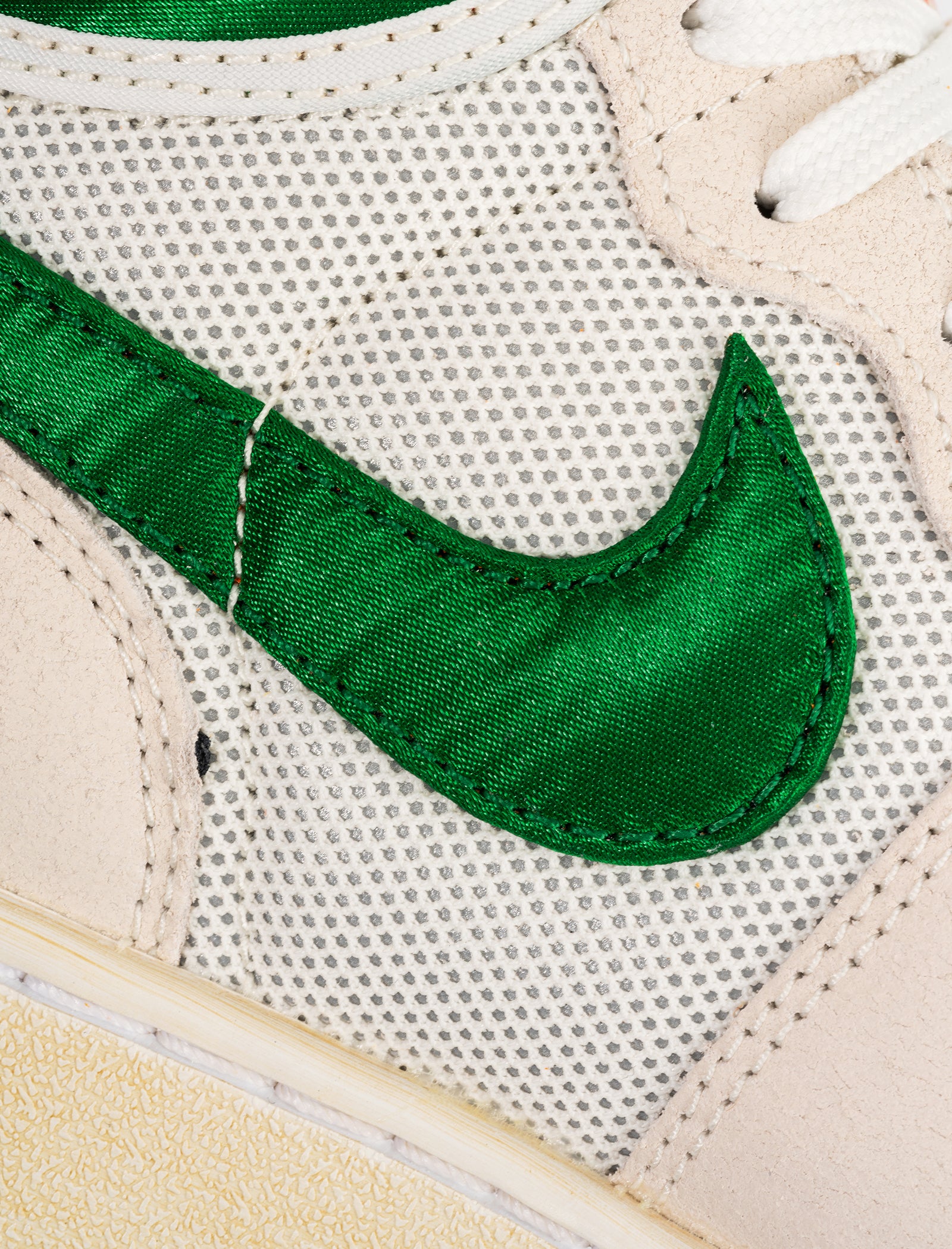 Nike x Social Status Attack 'Social Currency'