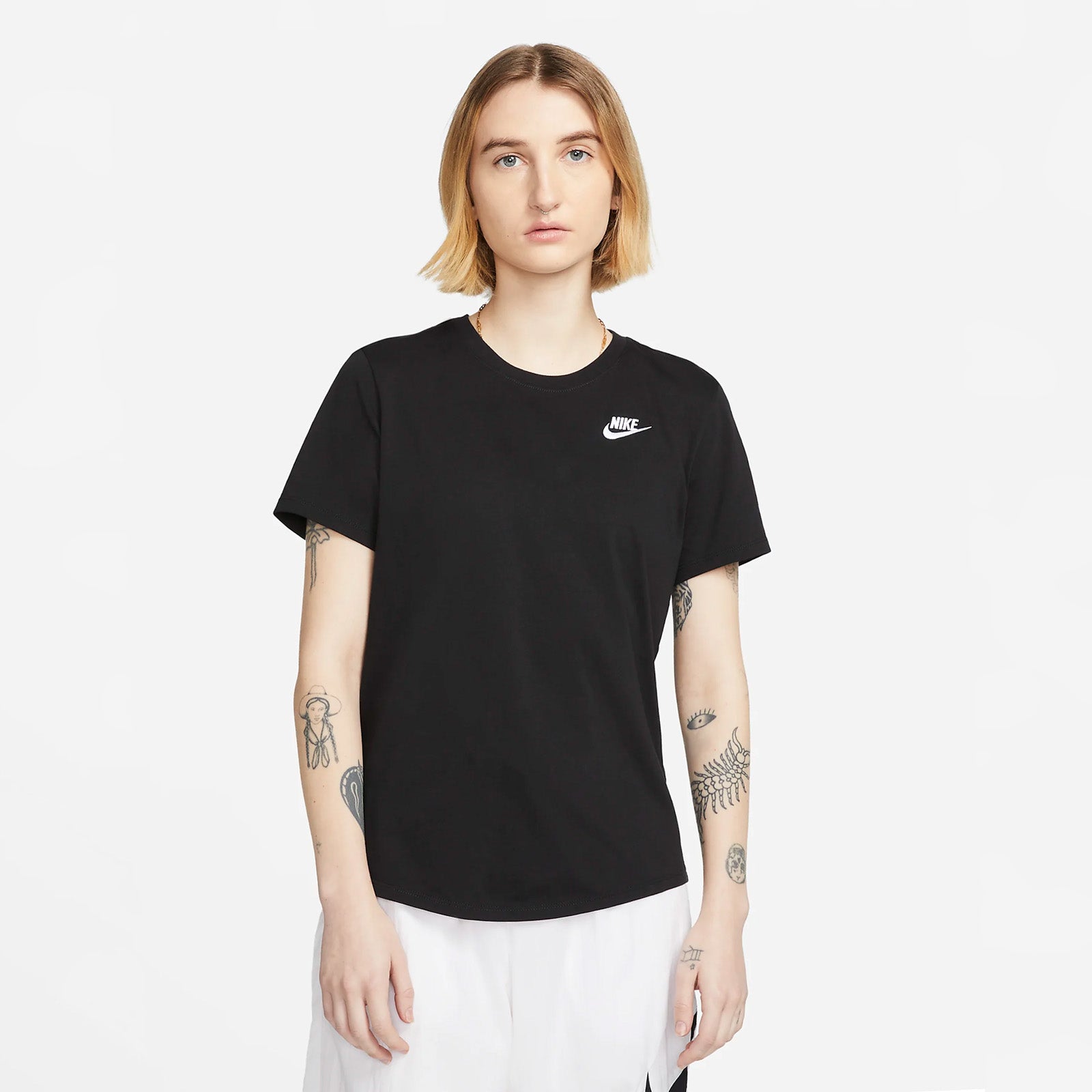 Womens Nike Sportswear Essentials T-Shirt 'Black'