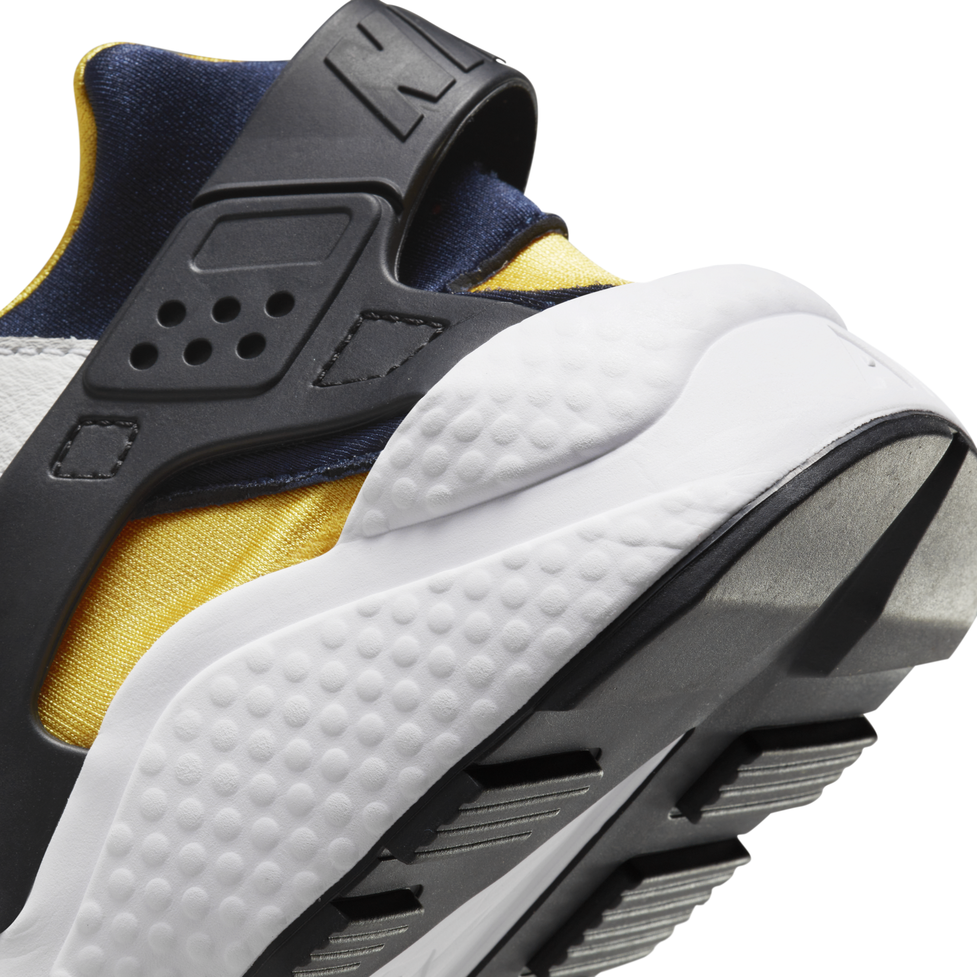 Nike Air Huarache 'Varsity Maize'