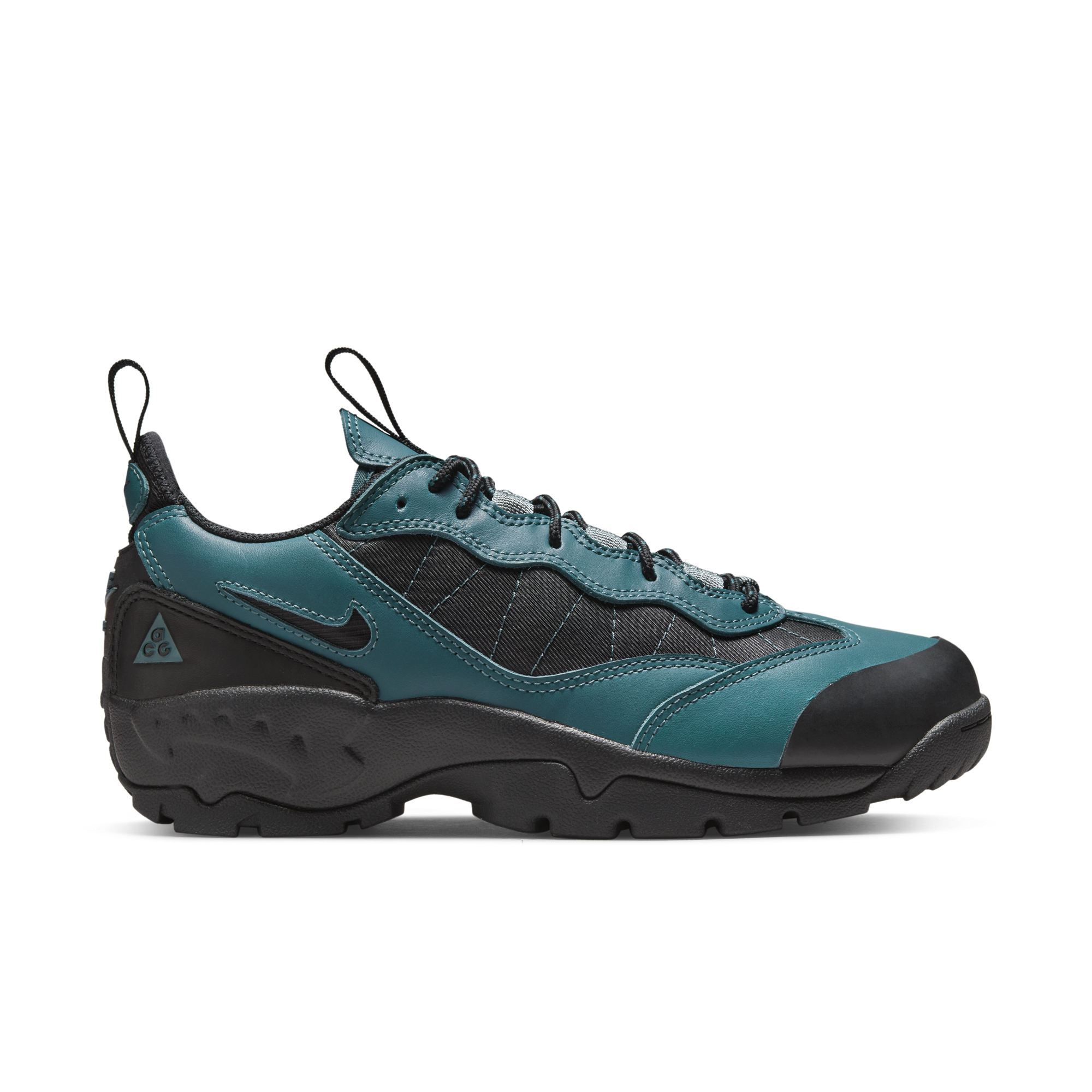 Nike ACG Air Mada 'Ash Green'