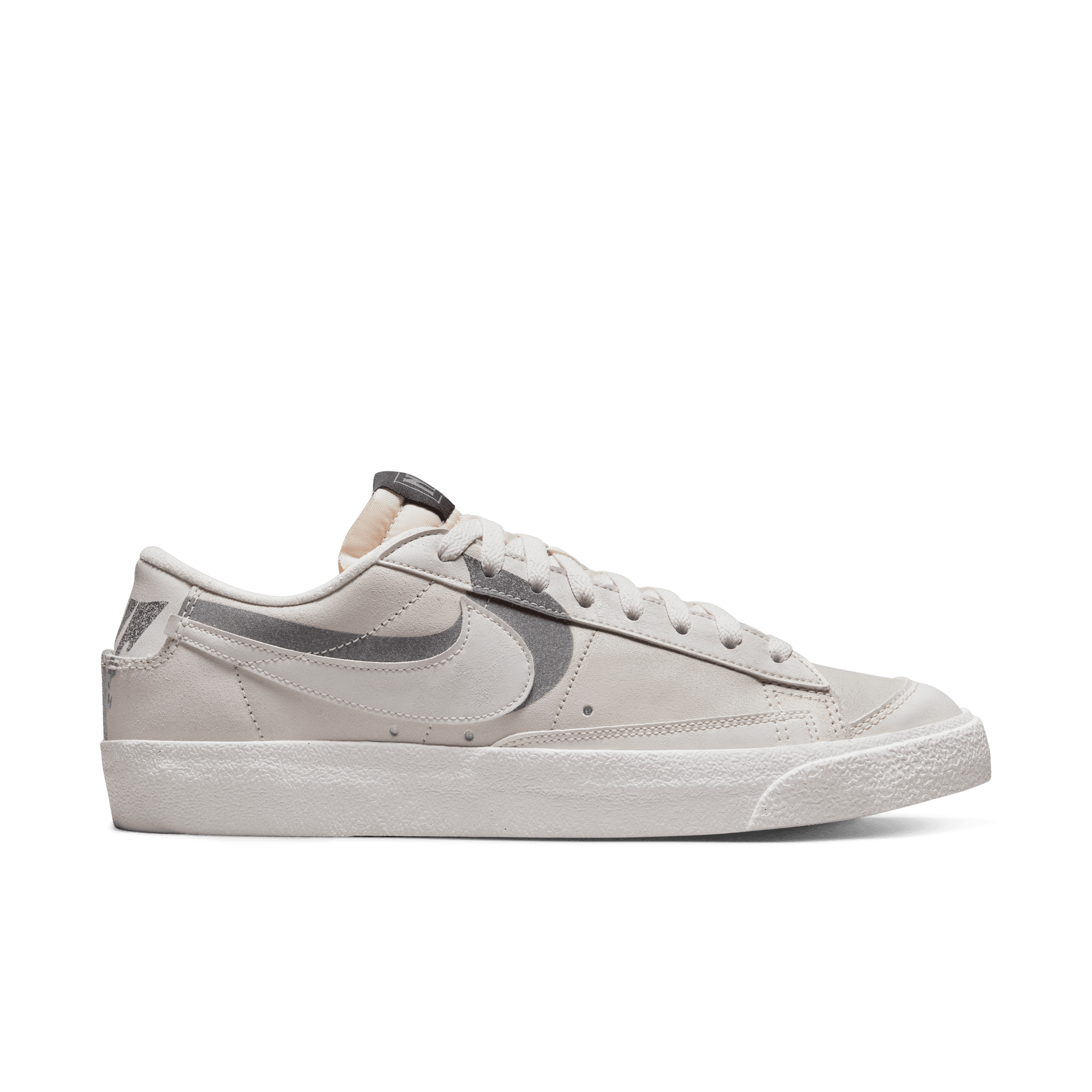 Nike Blazer Low PRM 'Halloween'