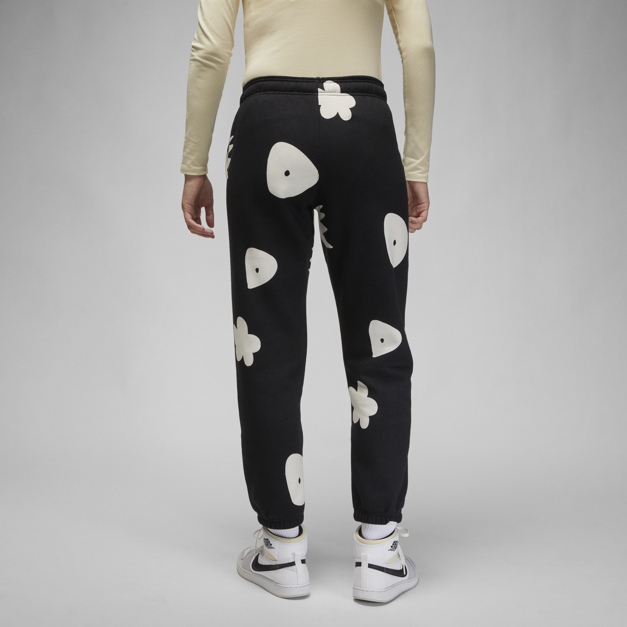 Womens Jordan Artist Series by Mia Lee Fleece Sweatpants 'Black'