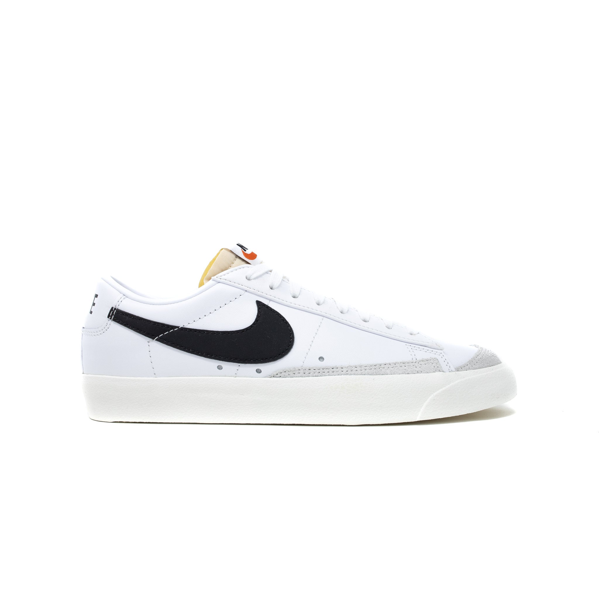 Nike Blazer Low '77 Vintage 'White Black'