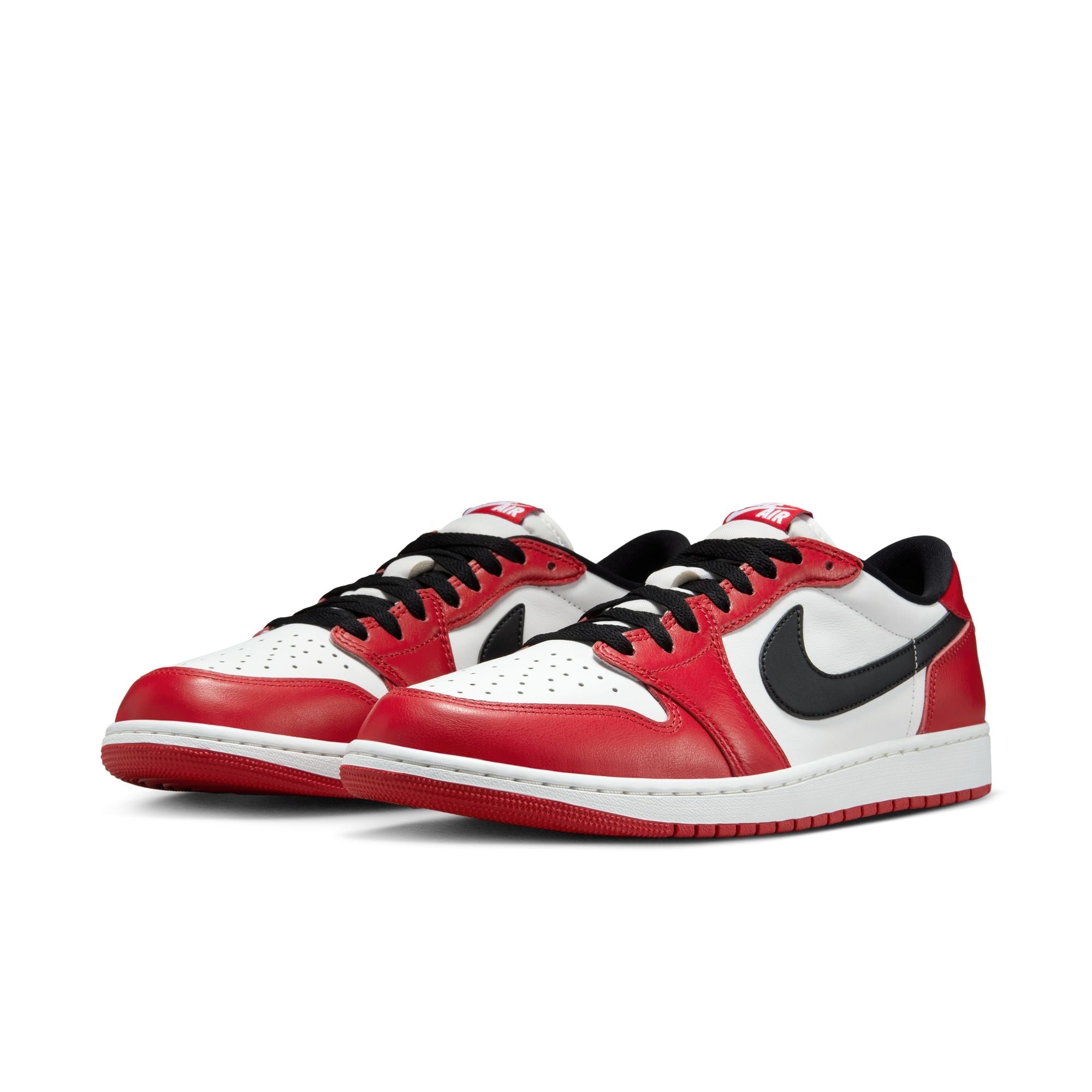 Air Jordan 1 Retro Low OG 'Chicago'