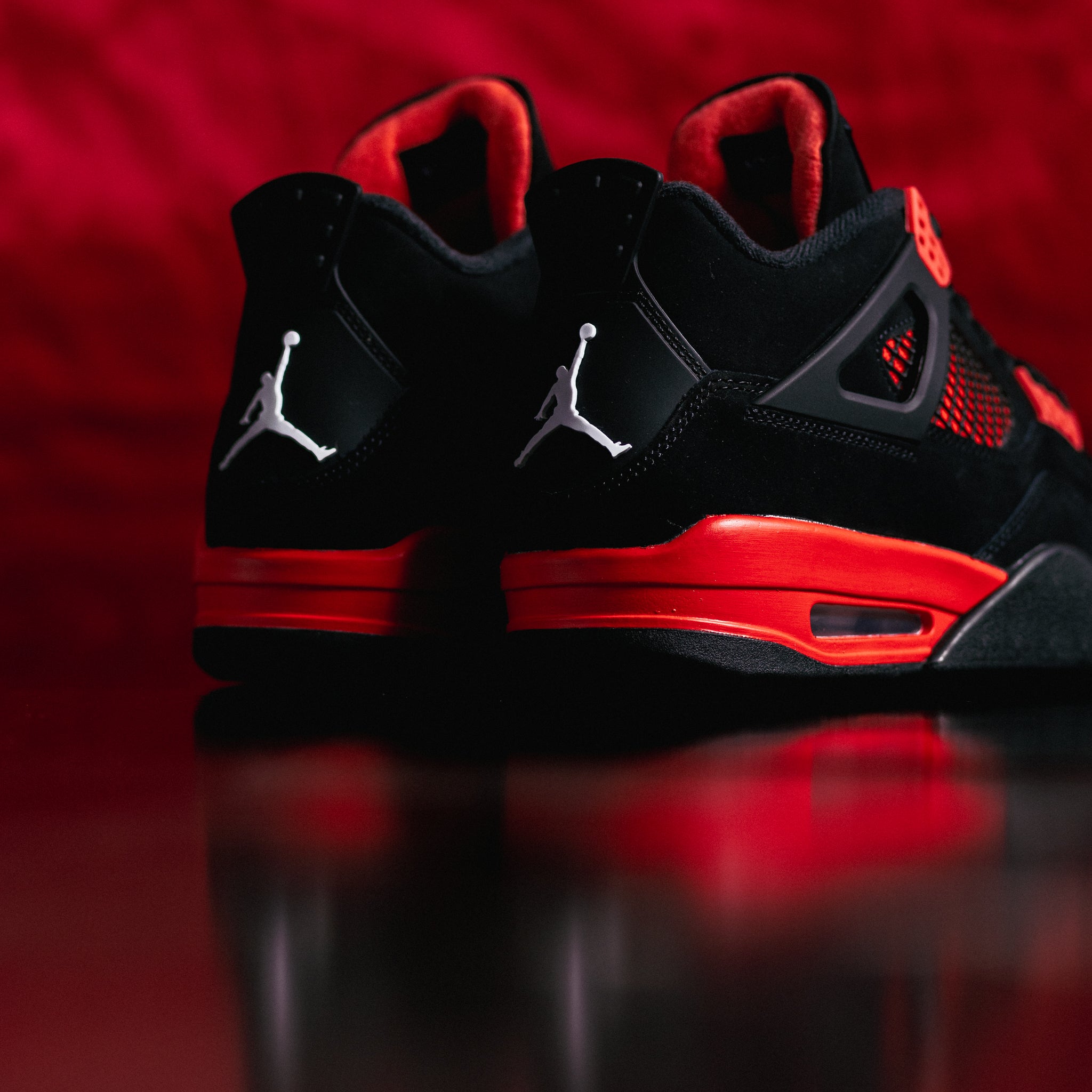 Air Jordan 4 Retro 'Red Thunder'