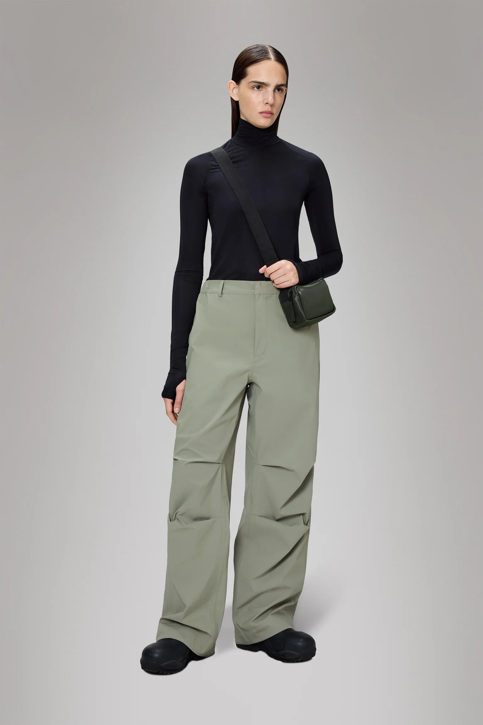 Rains Suva Hardshell Pants Wide 'Drift'