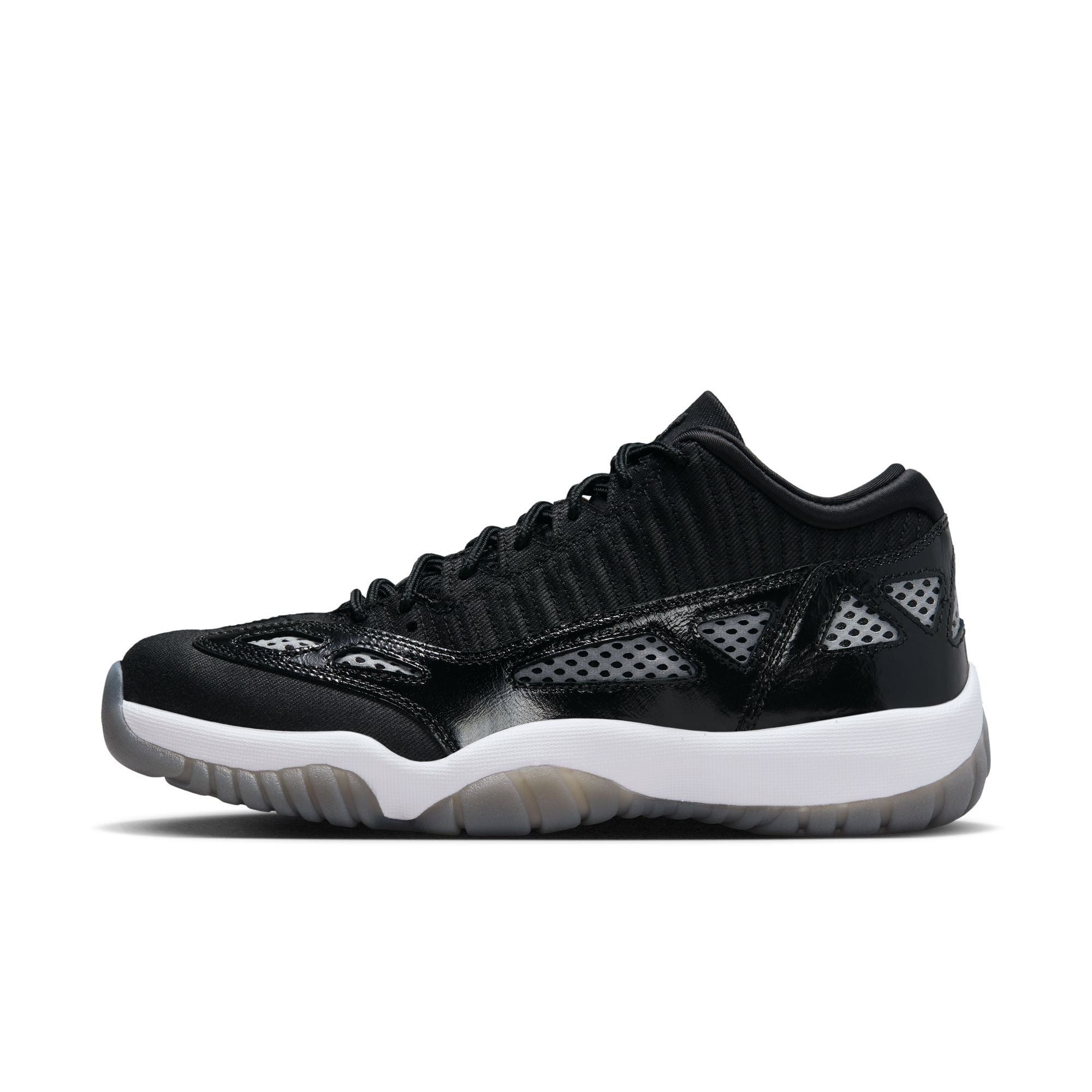 Air Jordan 11 Retro Low IE 'Black/White'