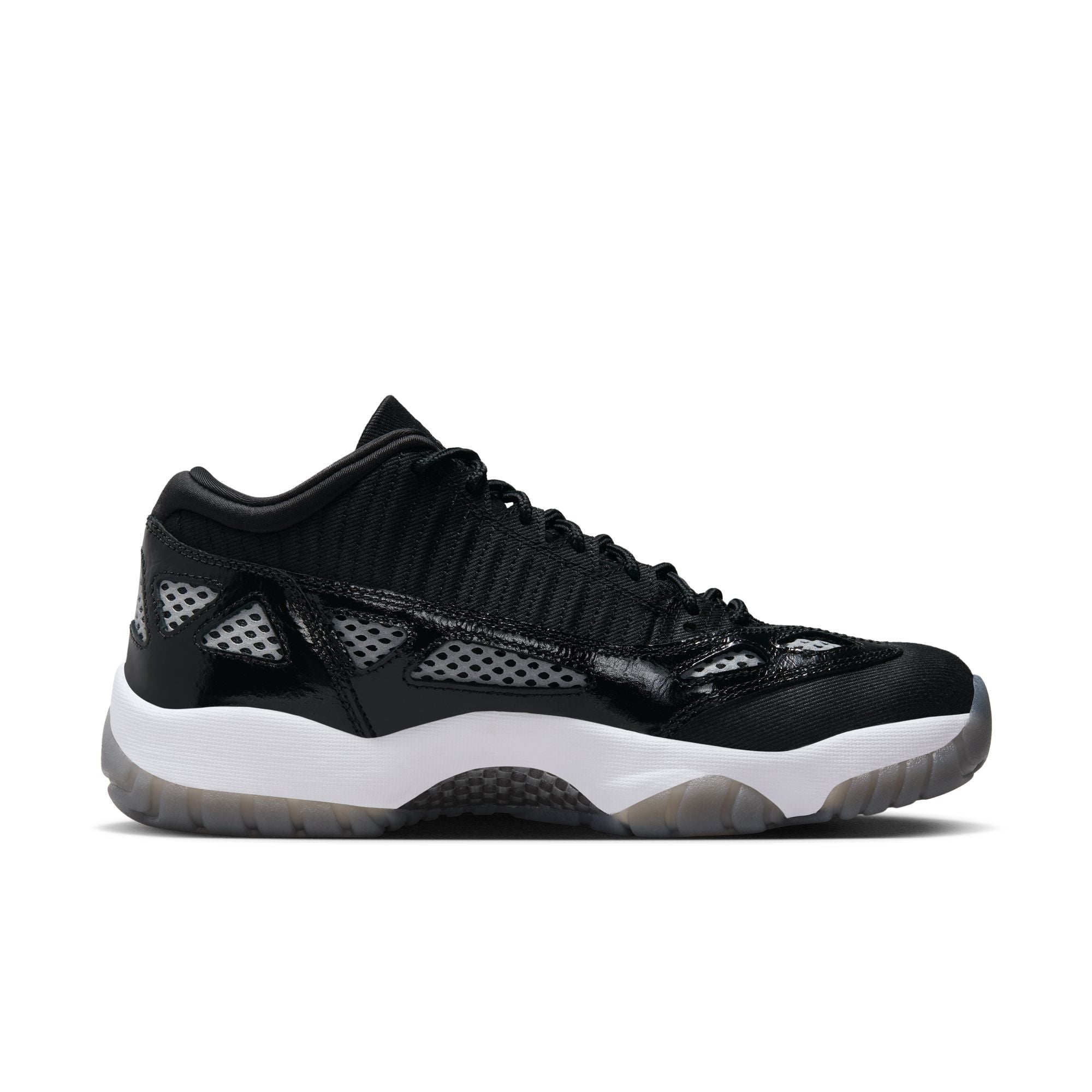 Air Jordan 11 Retro Low IE 'Black/White'